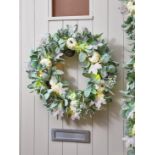 RRP £39.99 - 60 cm LED Wreath with Frosted Leaves, Berries and Pumpkins VGX6Q