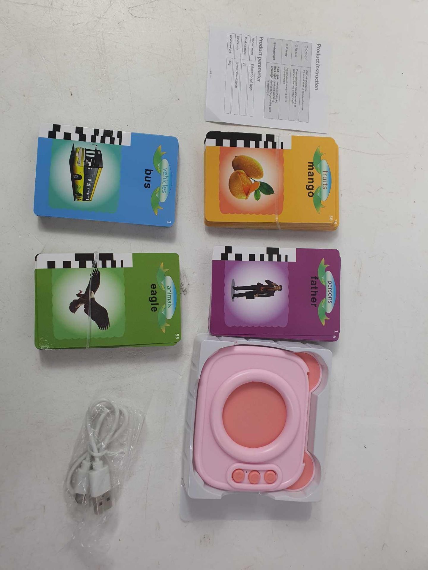 PRESCHOOL LEARNING DEVICE WITH CARDS AND CARD READER