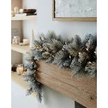 RRP £26 - Grey Glitter Pre-Lit Christmas Garland - 1.8m GT8311