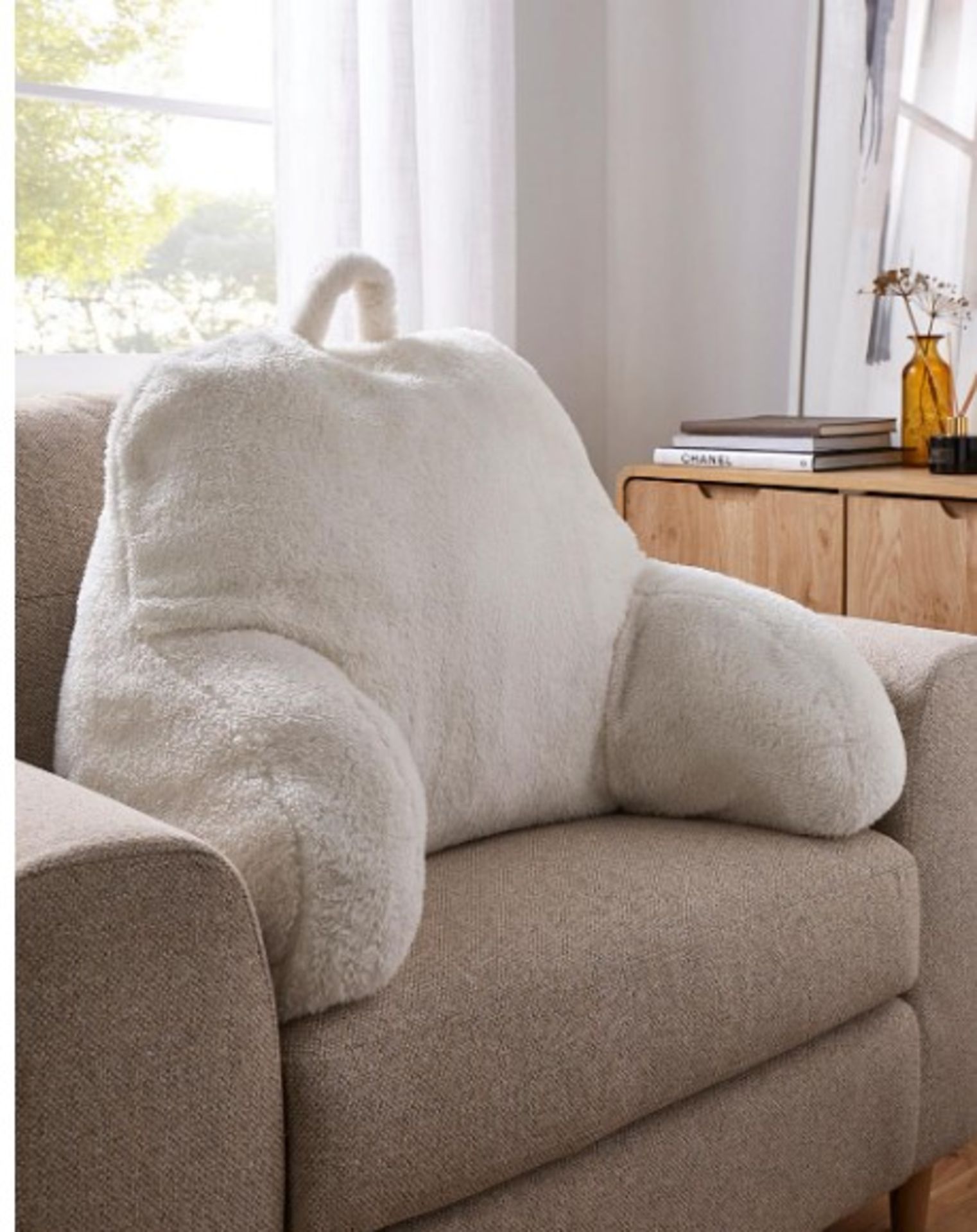 RRP £30.00 - Cuddle Fleece Back Cushion