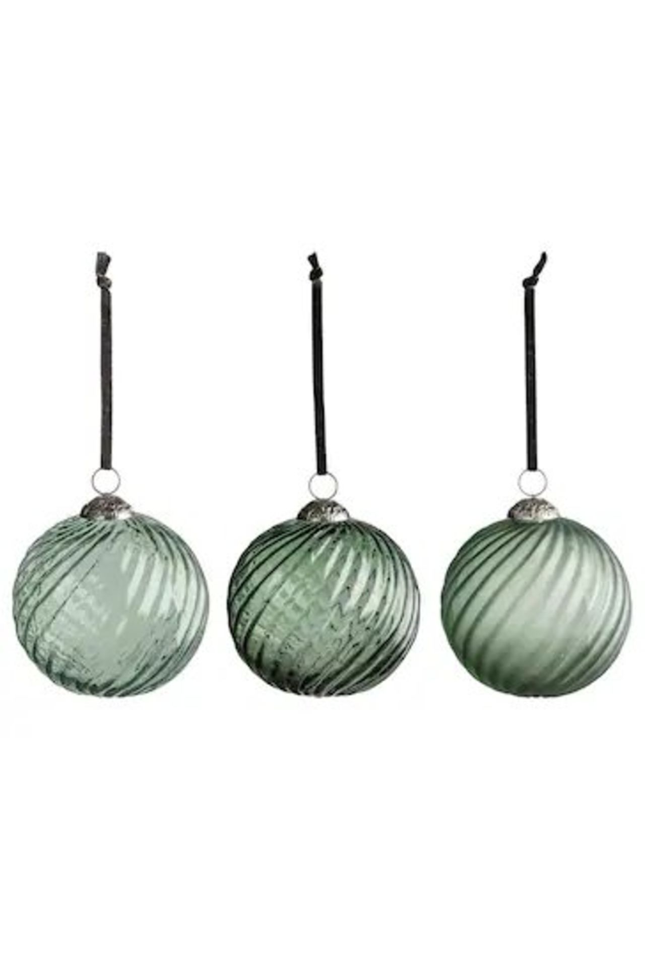 RRP £25 - Pack Lowery Spruce Assorted Swirl Christmas Baubles ZM244