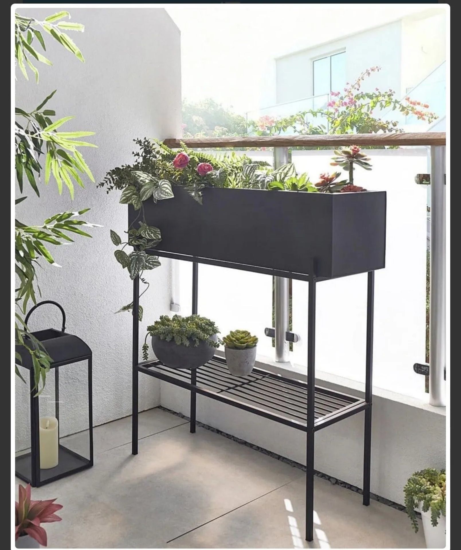 RRP £99 - Large Planter With Shelf - Plant Pot Flower Pot for Indoor Or Balcony - Black HU5034