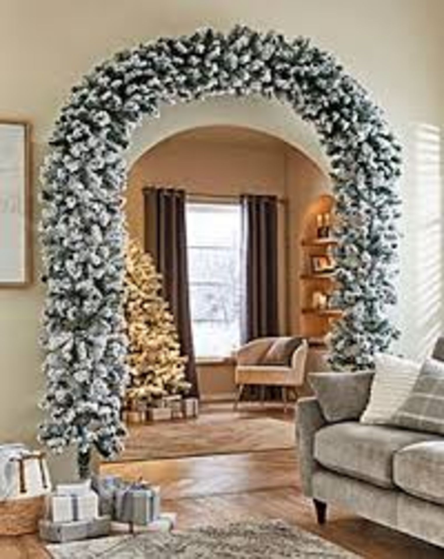 RRP £153 - ASPEN FLOCKED ARCH CT4683 01