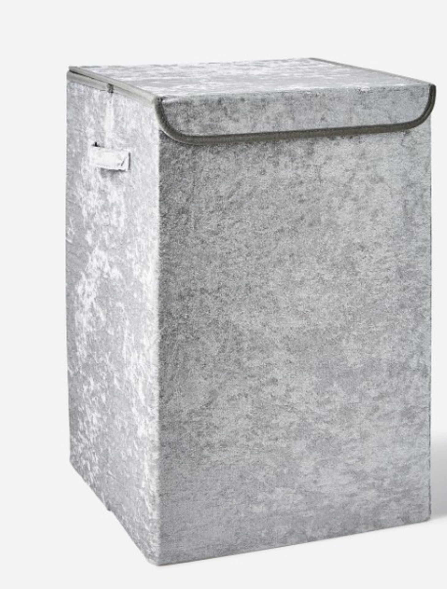 RRP £23.00 - Velvet Laundry Hamper