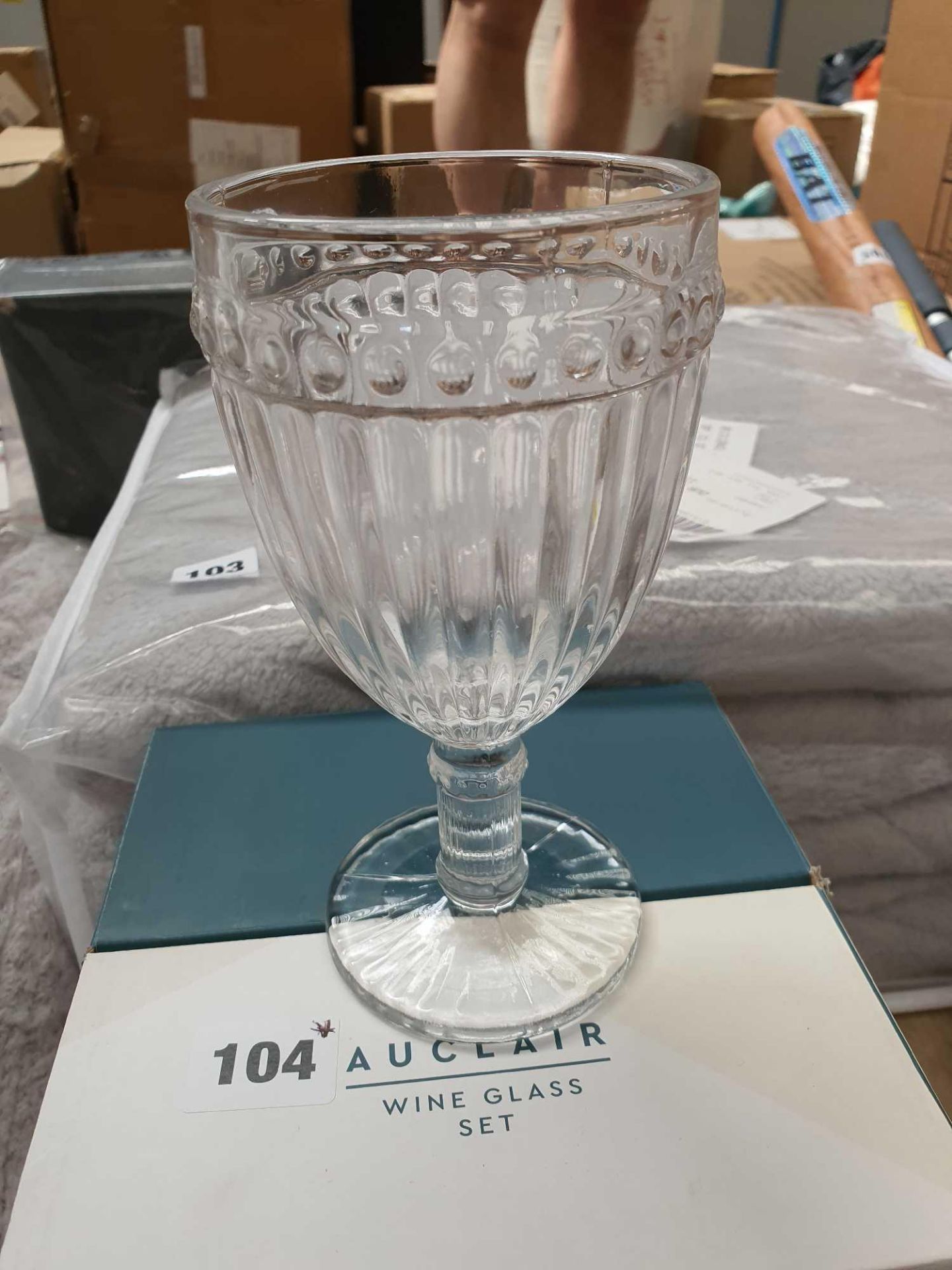 Auclair wine glass set - Image 2 of 2