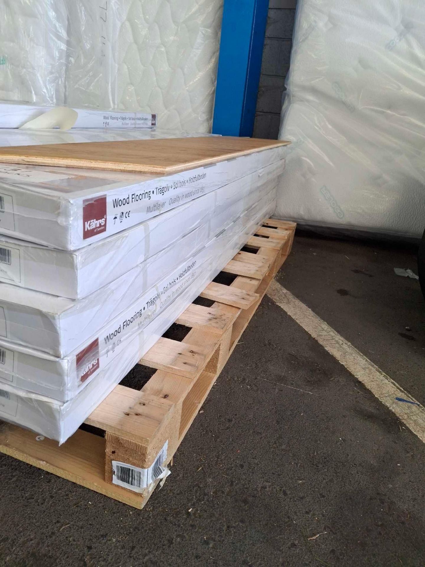 5 Packs of KÃ¤hrs Wood Flooring Chevron Light Brown Oiled 1848mm x 305mm x 15mm Per Plank 4 Per Pack - Image 2 of 5