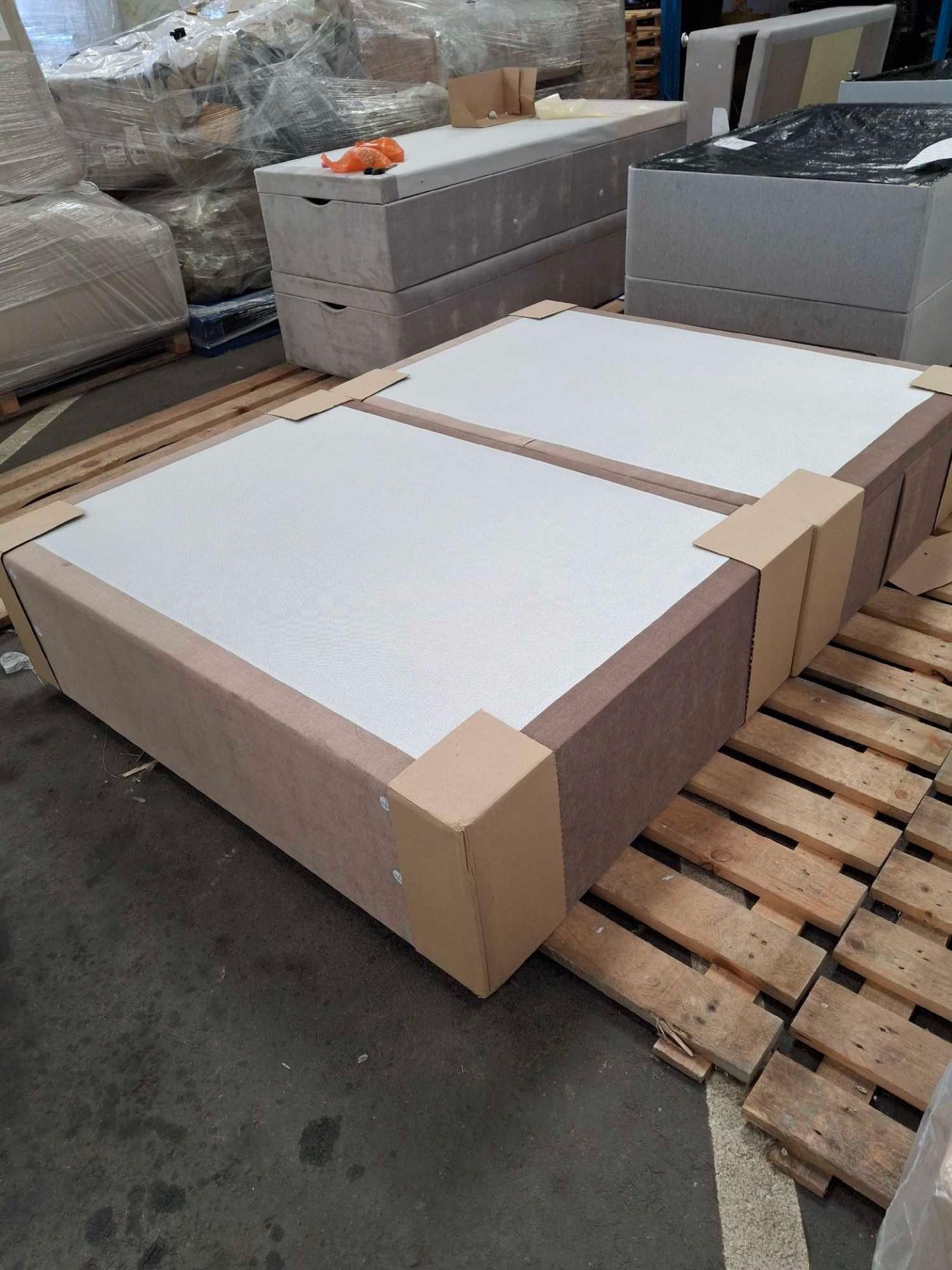 1 Divan Bed Base 4 Foot 6 2 Drawer Colour Taupe/Brown