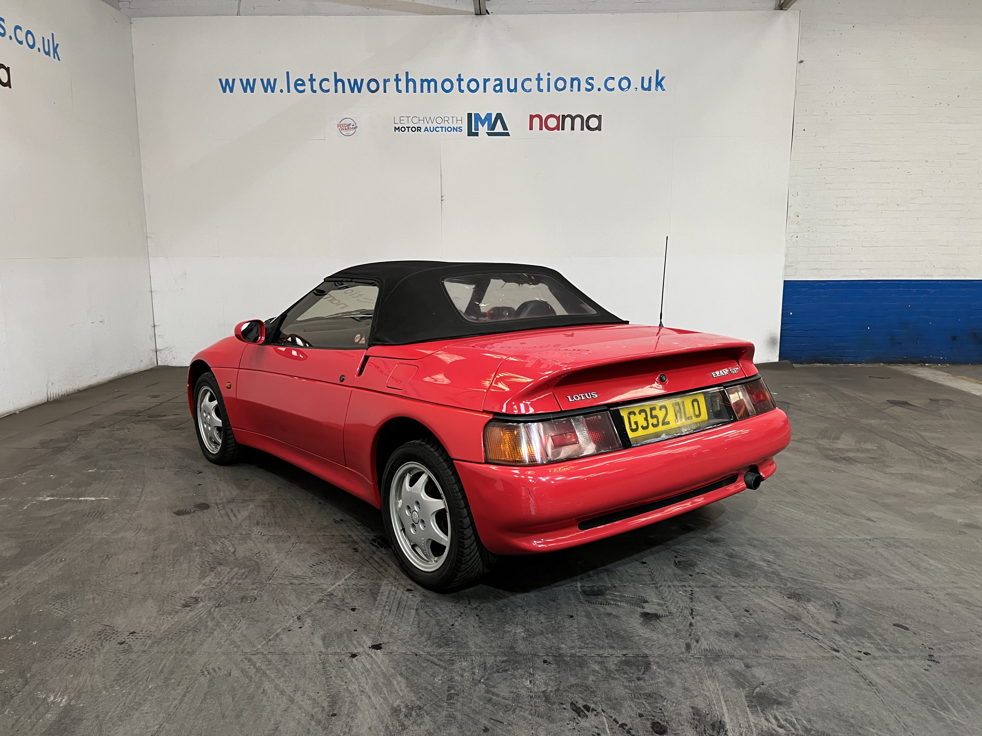 1990 Lotus Elan SE Turbo - 1588cc - Image 8 of 23