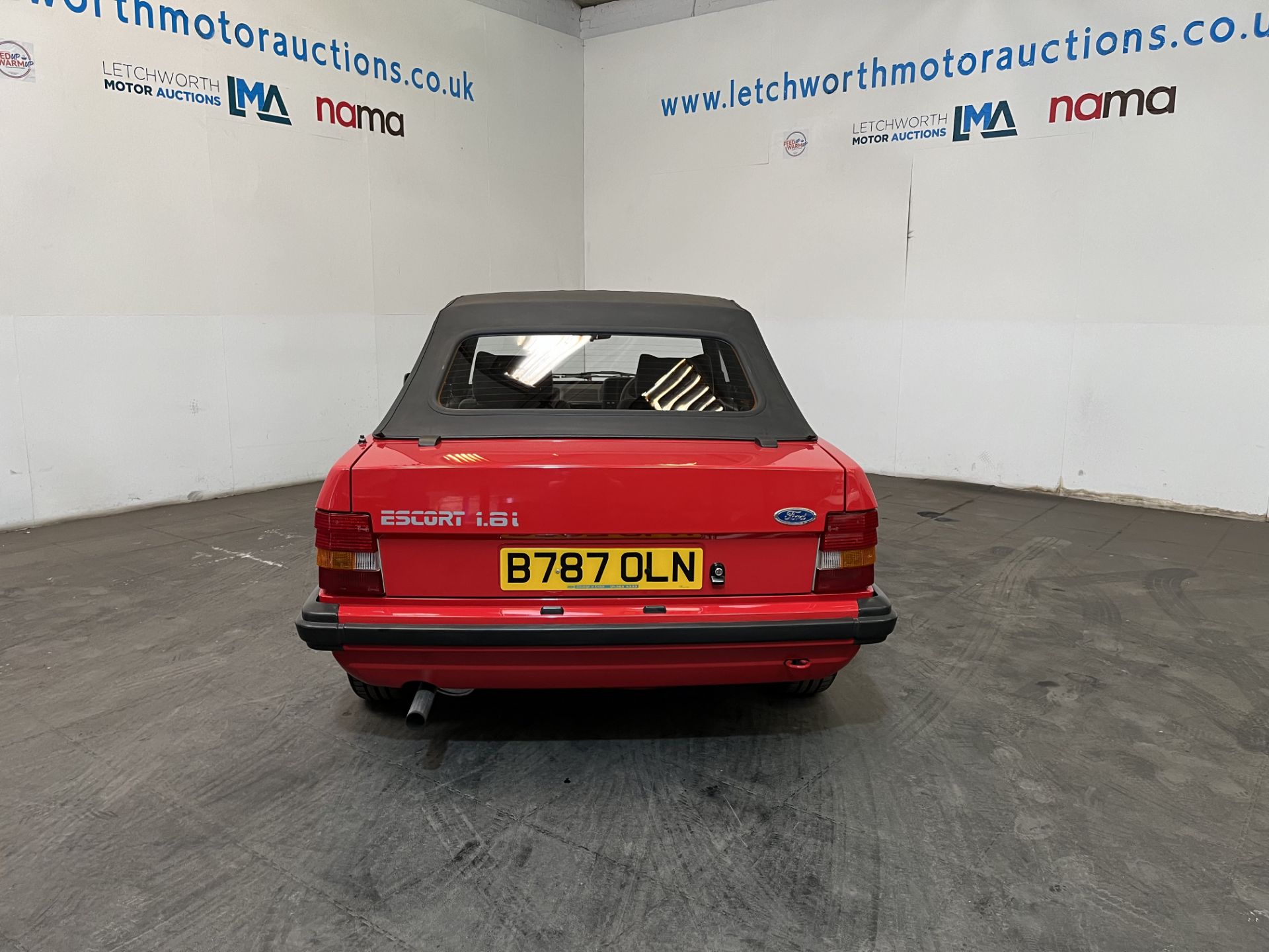 1985 Ford Escort 1.6i Cabriolet - 1597cc *ONE OWNER FROM NEW* - Image 9 of 24