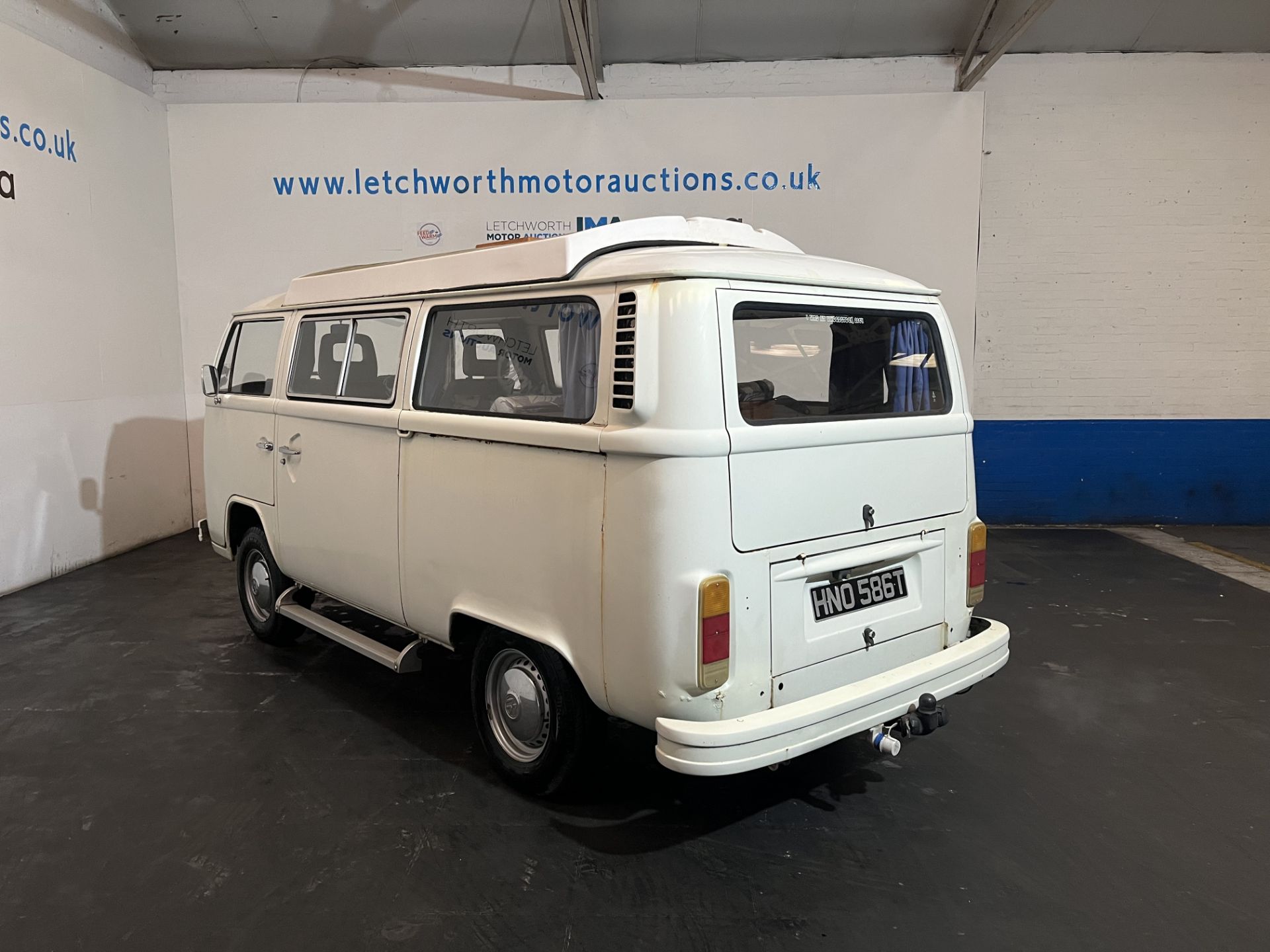 1979 Volkswagen Type 2 Camper - 1970cc - Image 7 of 24