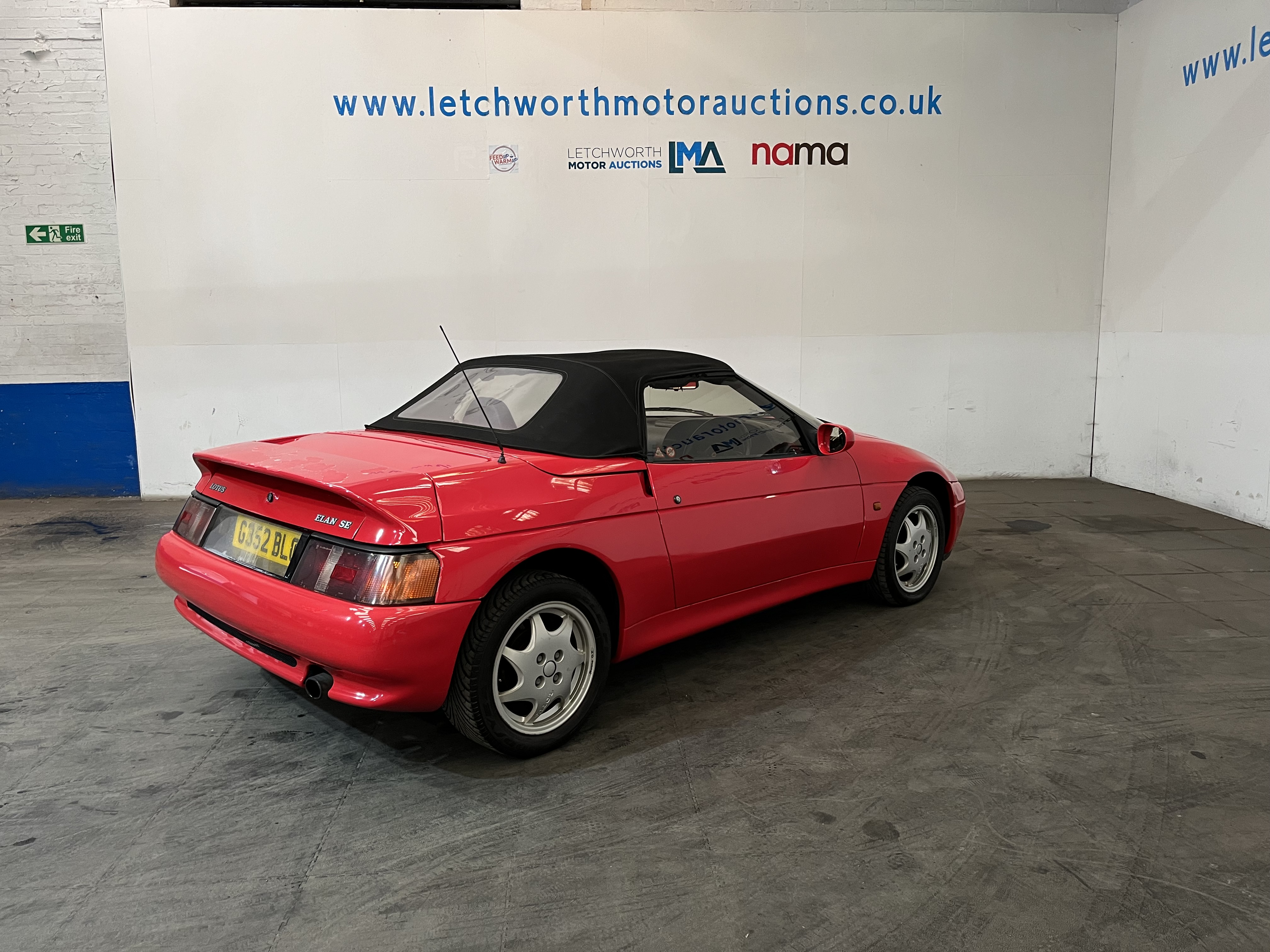 1990 Lotus Elan SE Turbo - 1588cc - Image 12 of 23