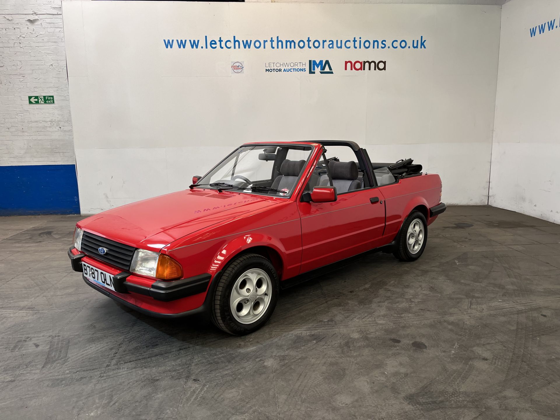 1985 Ford Escort 1.6i Cabriolet - 1597cc *ONE OWNER FROM NEW* - Image 6 of 24