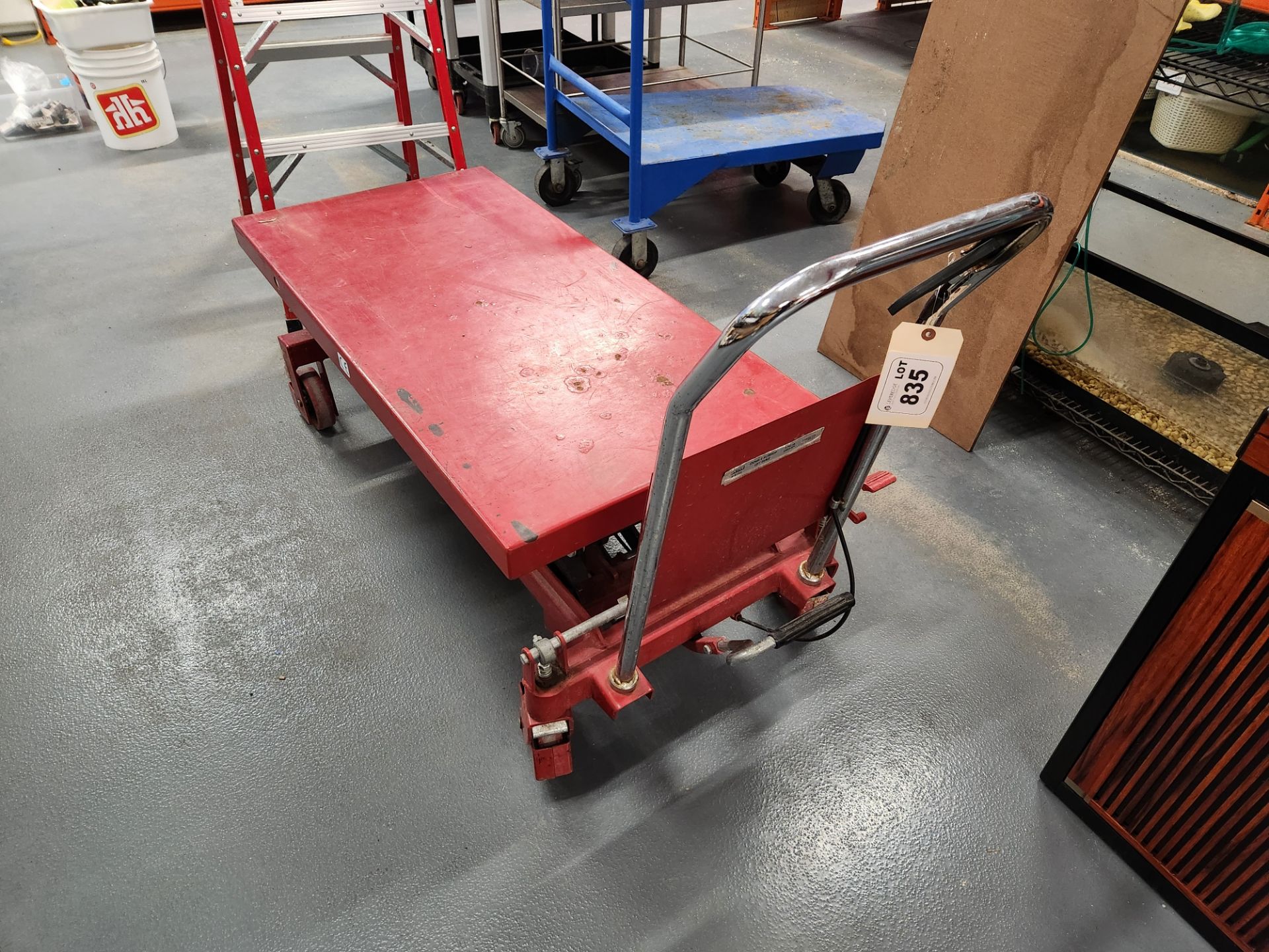Uline H-8152 Double Scissor Lift Table (Can't be removed until Saturday April 27th)