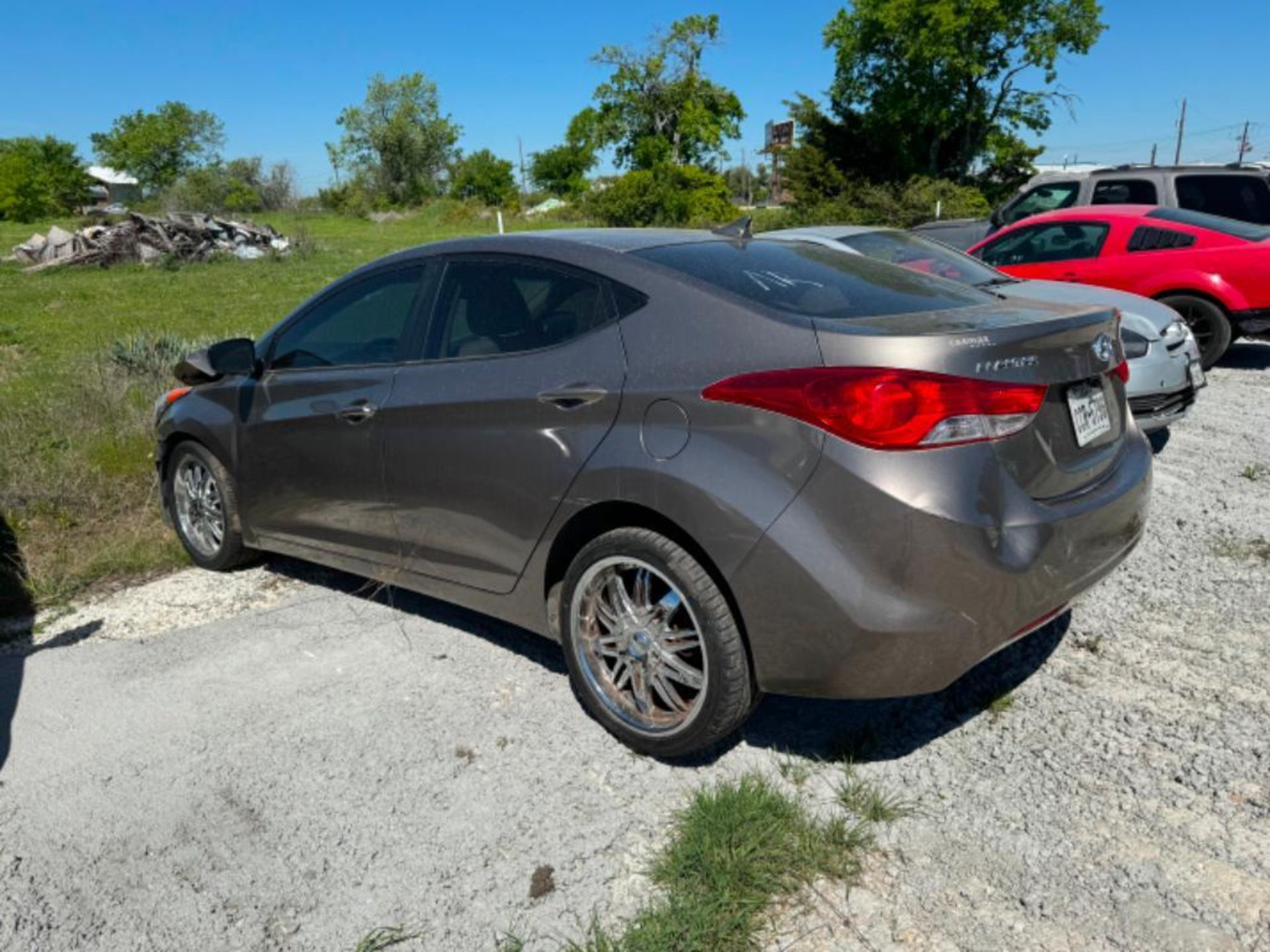 2011 HYUNDAI ELANTRA - Image 2 of 10