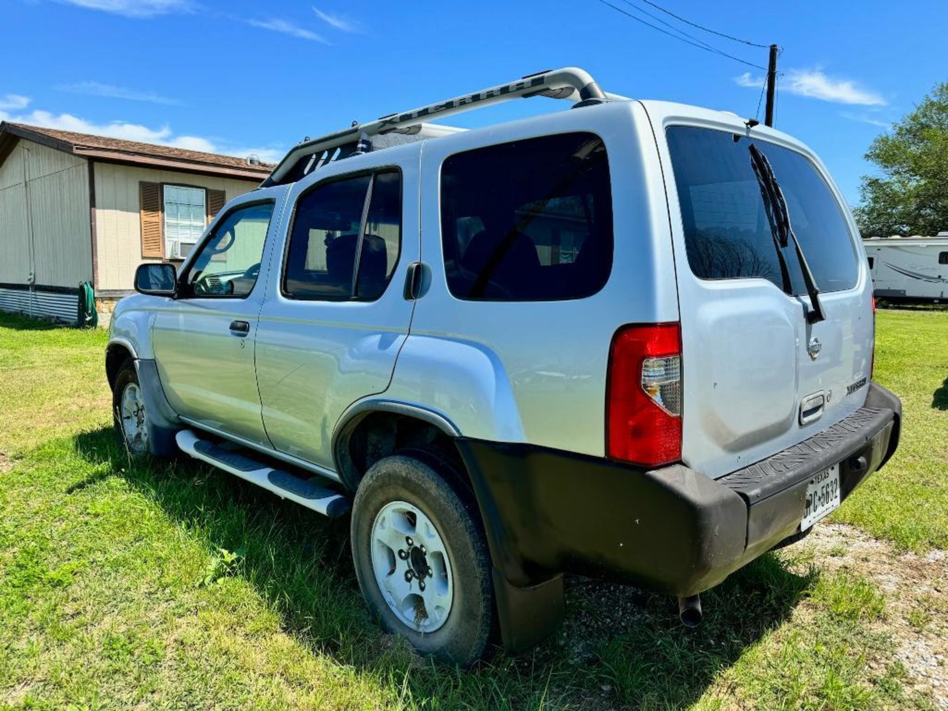 2000 Nissan Xterra - Image 4 of 56