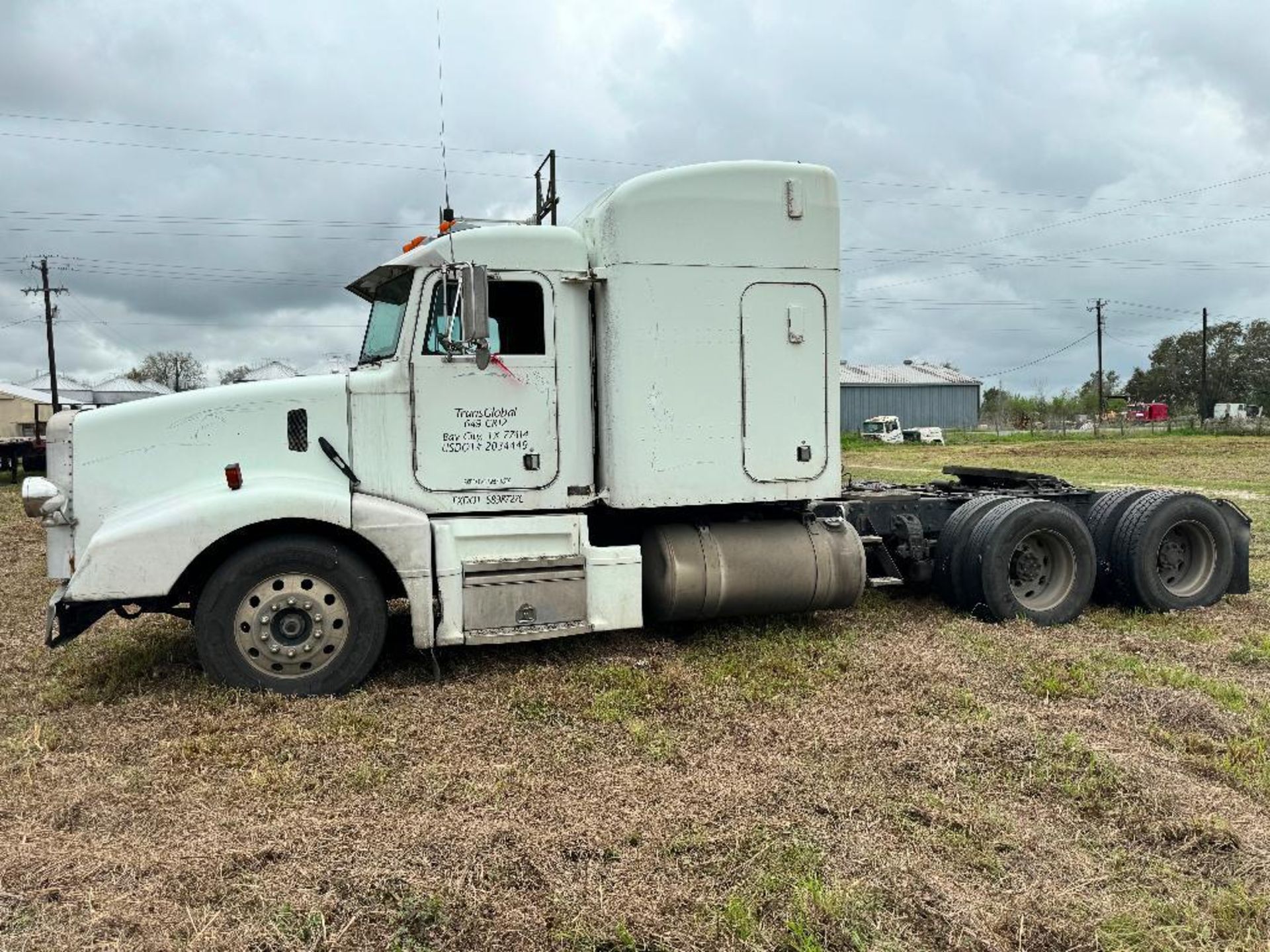 1999 Peterbilt 377