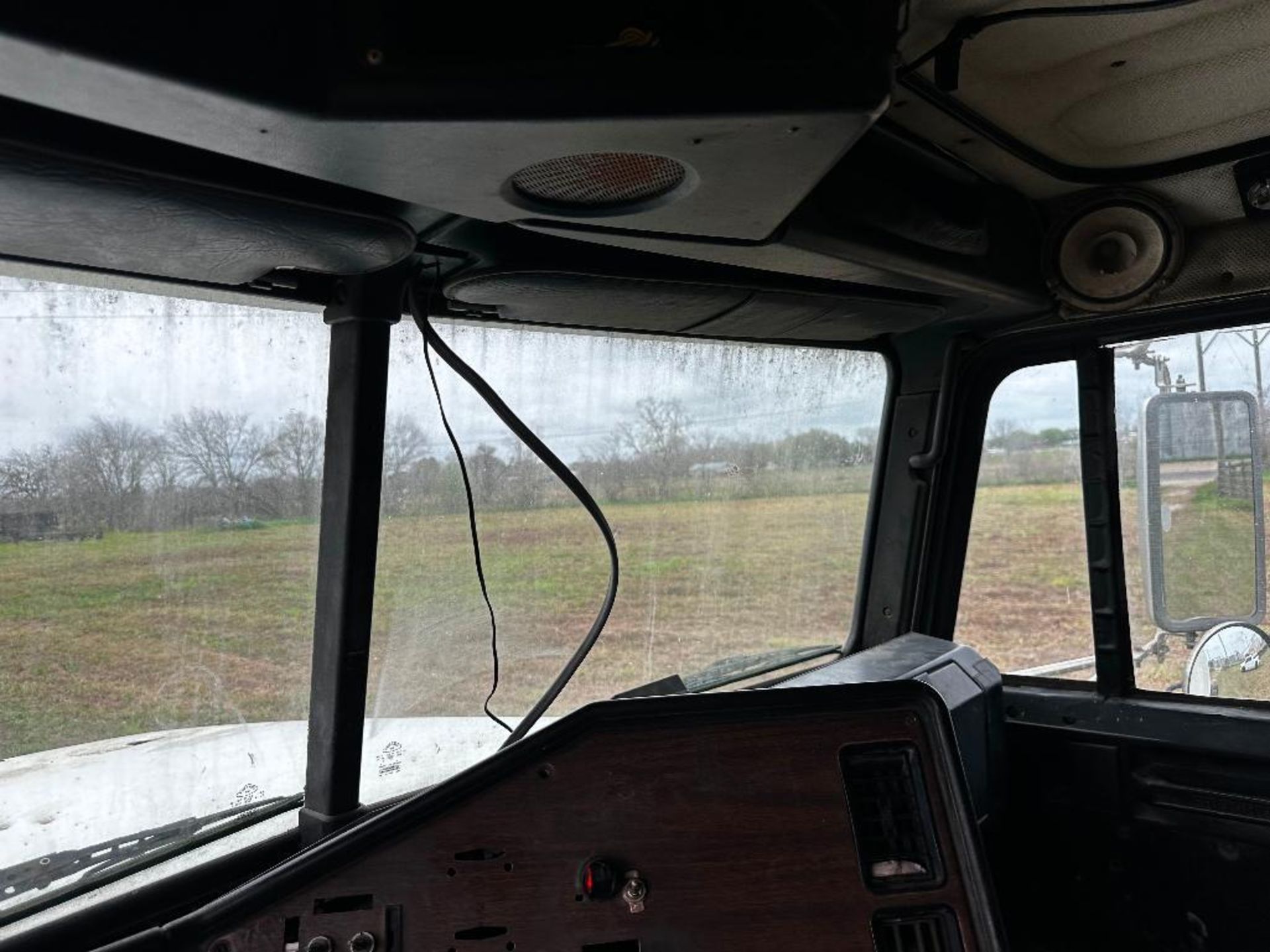 1996 Freightliner FLD120 - Bild 64 aus 70