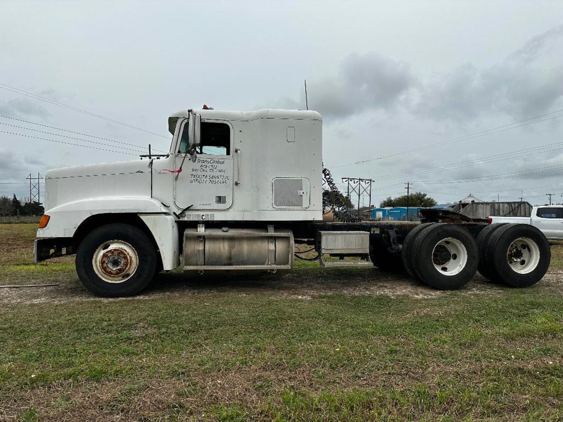 1996 Freightliner FLD120 - Bild 3 aus 70