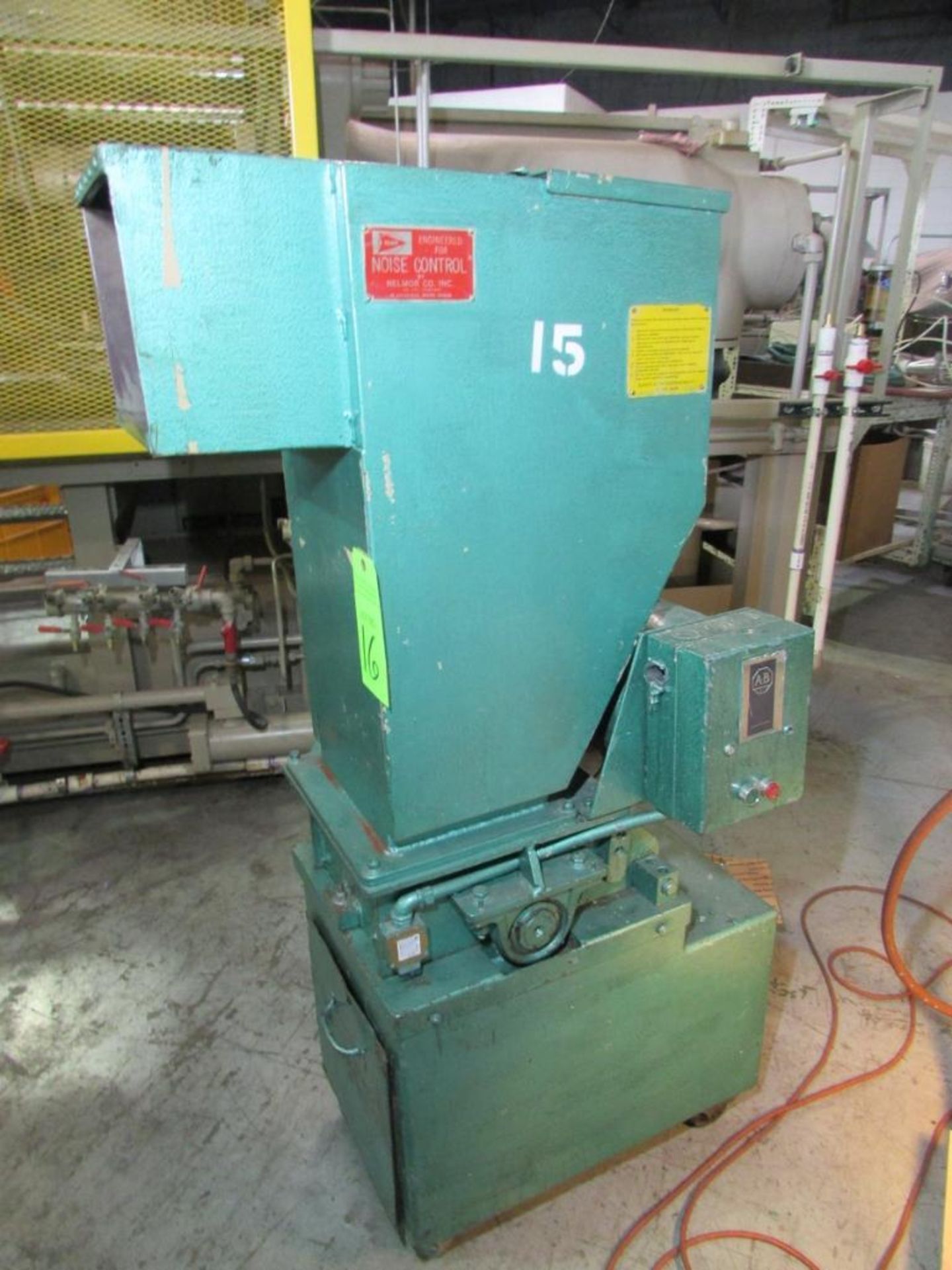 Nelmore Co. 10" Plastic Granulator - Image 9 of 13