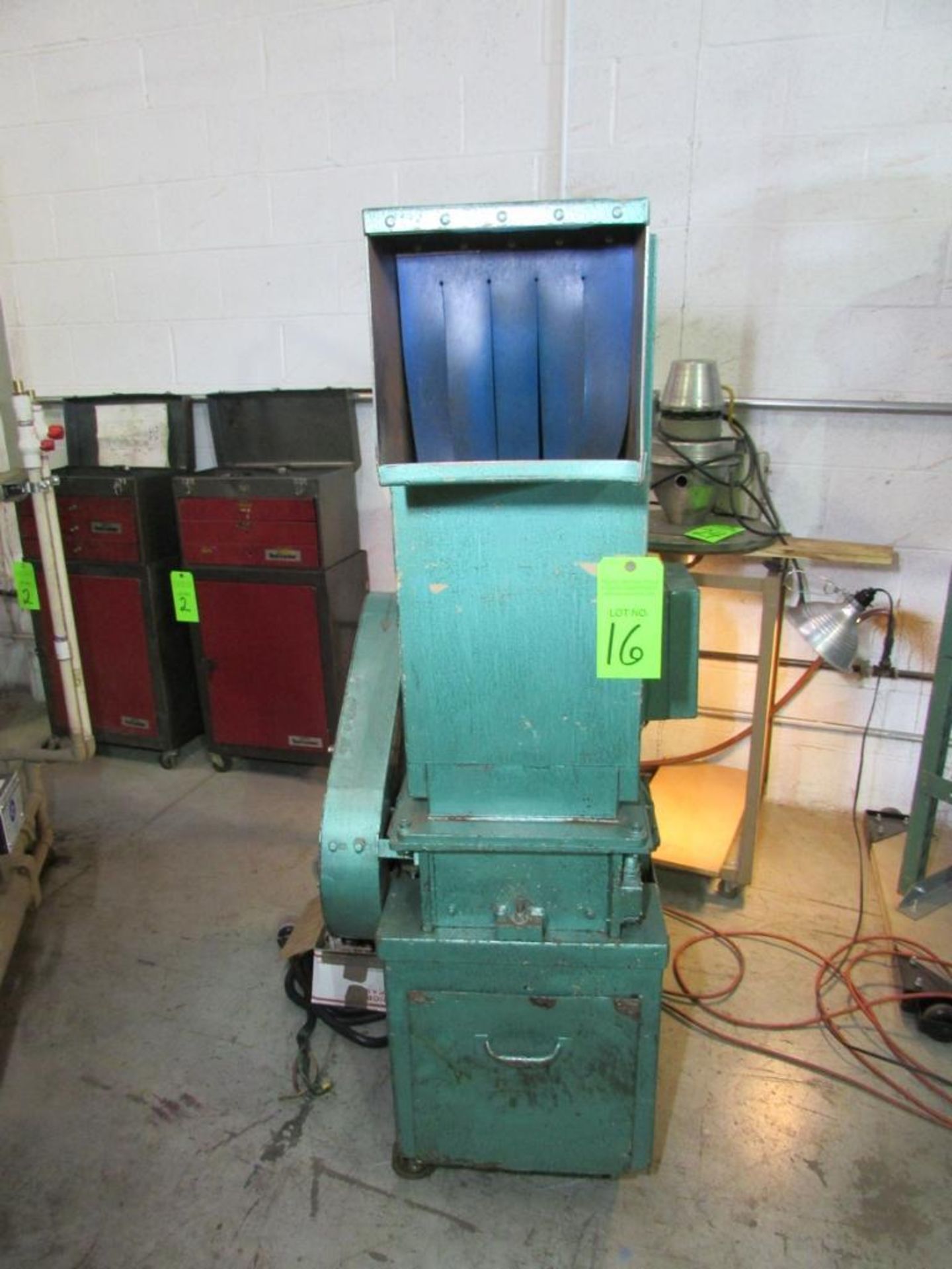 Nelmore Co. 10" Plastic Granulator - Image 2 of 13