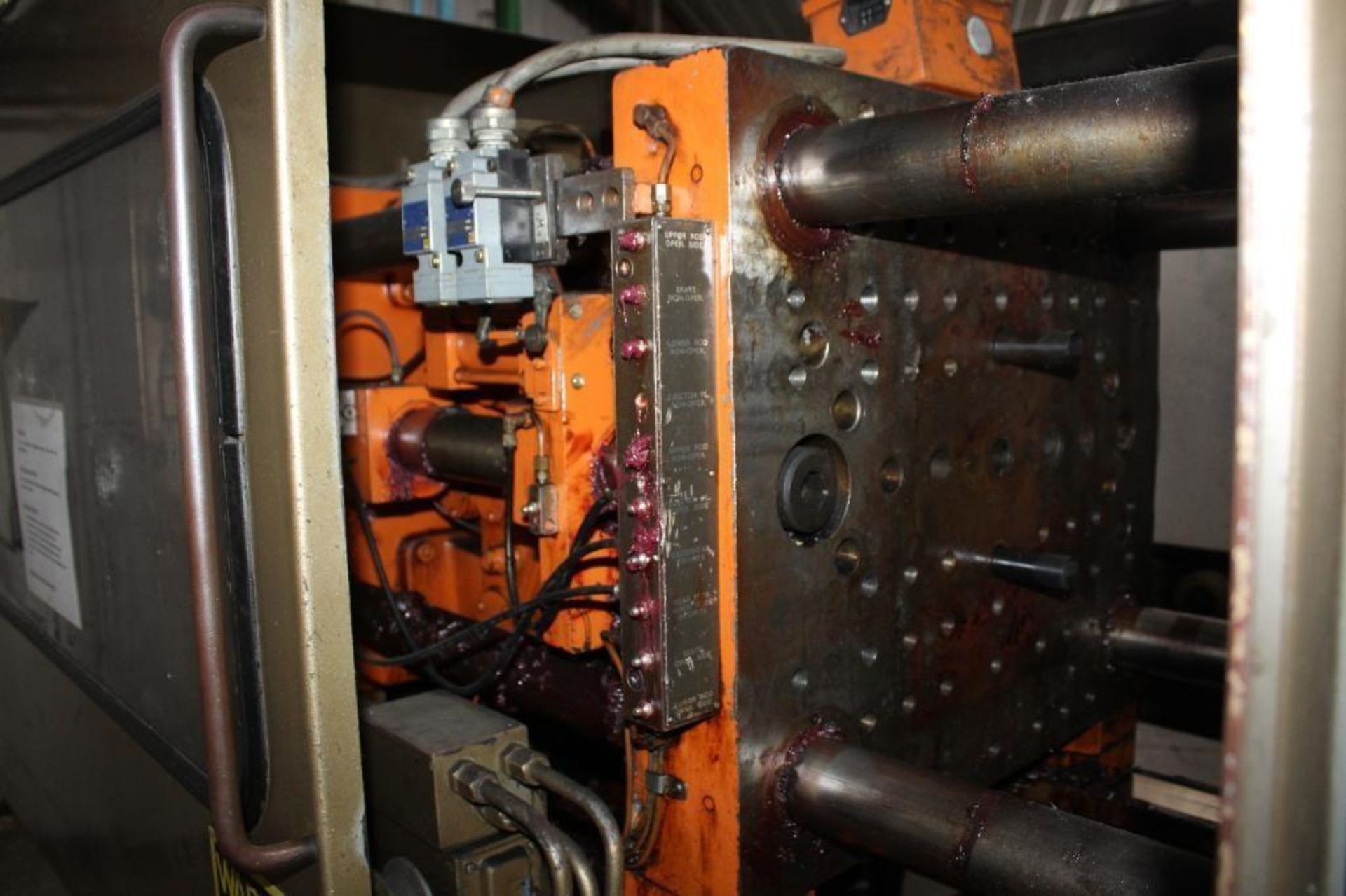 Cincinnati Milicron Model T75-8 75-Ton Injection Mold Machine Press - Image 11 of 24