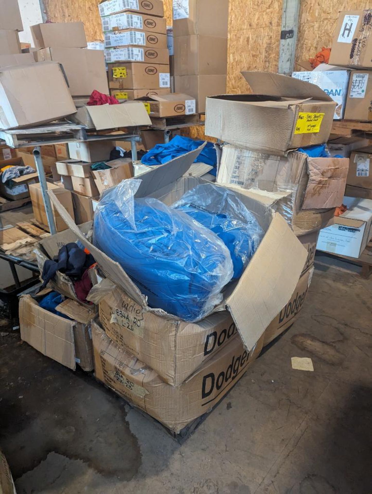 18 Pallets of Unprinted Clothing - Image 10 of 11