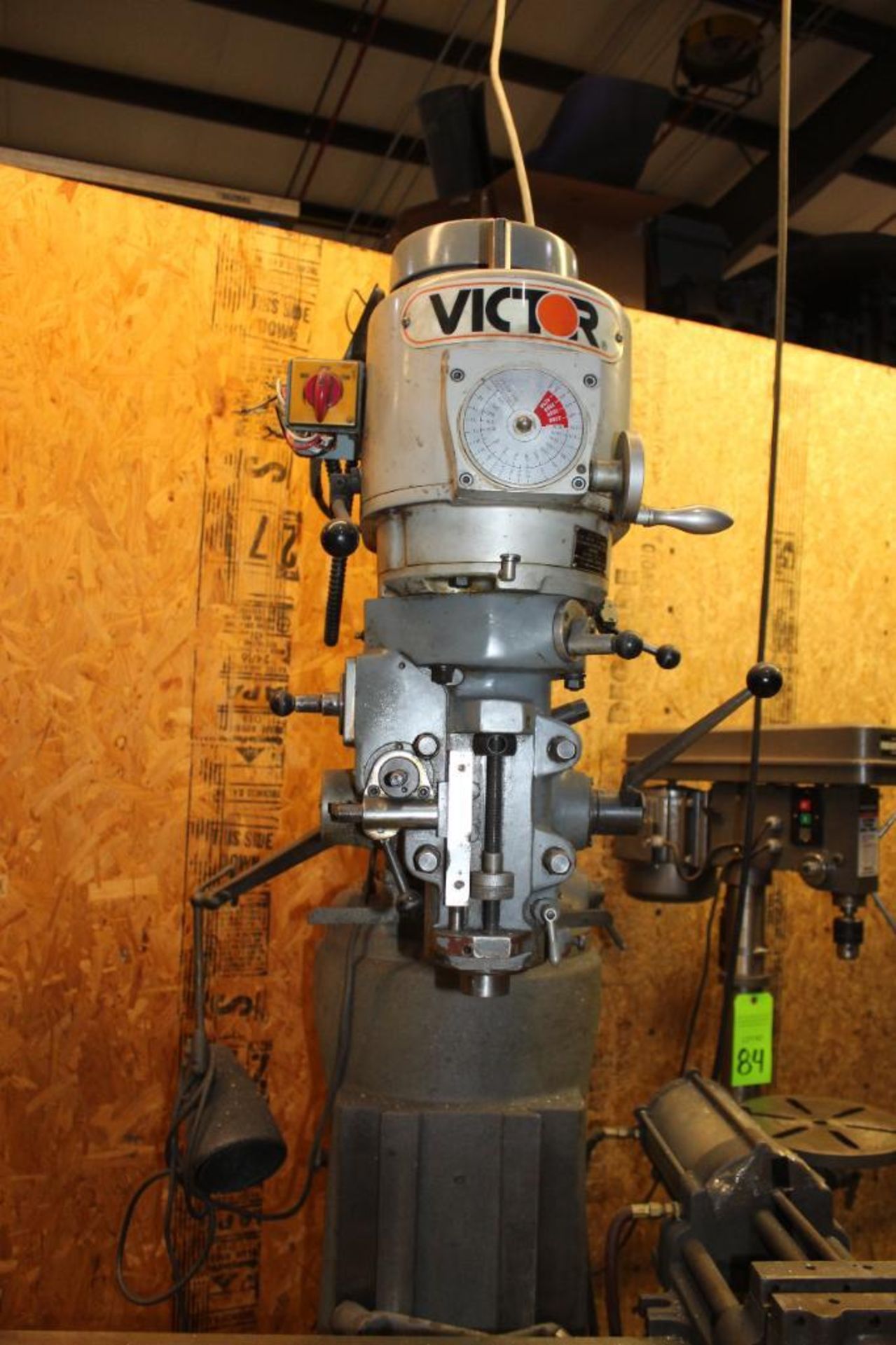 Victor Knee Mill Model CD2VS W/ AcuRite Millmate and 12" Rotary Table Bridgeport News - Image 6 of 10