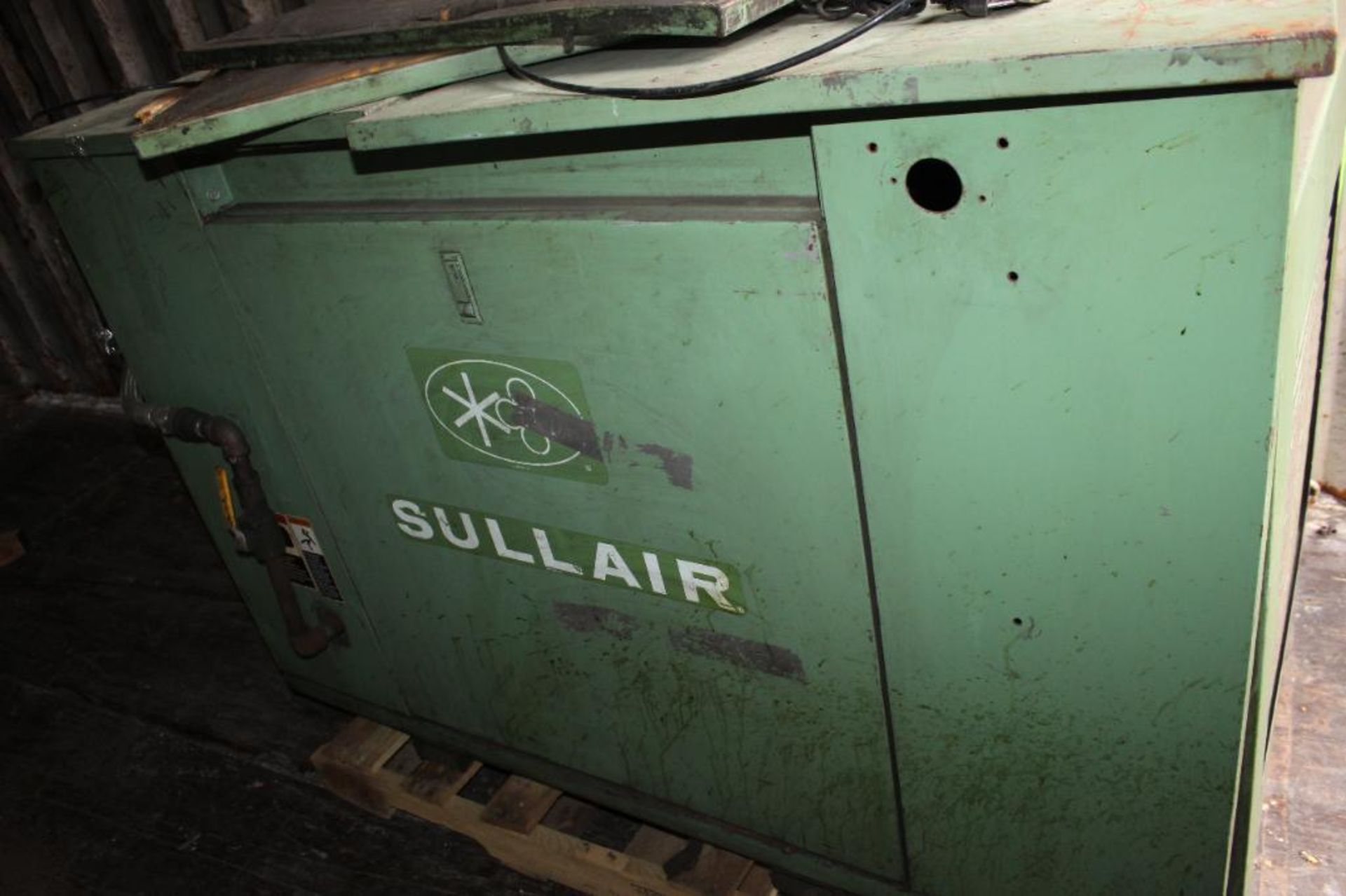 SullAir Air Compressor Model 10B-25 AOAO - Image 4 of 14