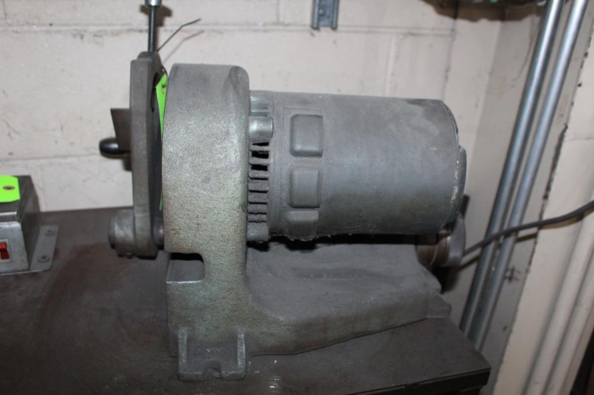 UnitTool PDS 870 Bench Grinder - Image 5 of 6