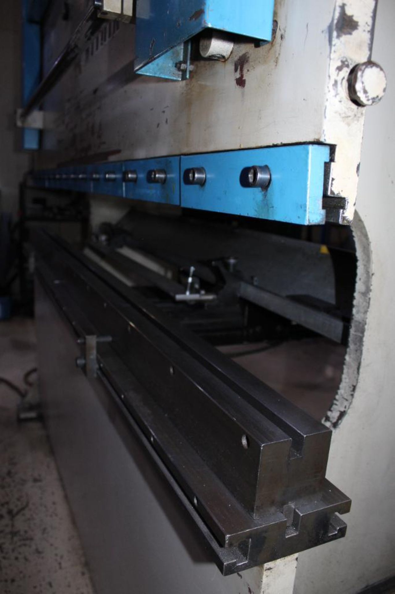 1993 LVD Hydraulic Press Brake Model 45JS06 With Hurco AutoBend 7 CNC Back Gage - Image 15 of 16