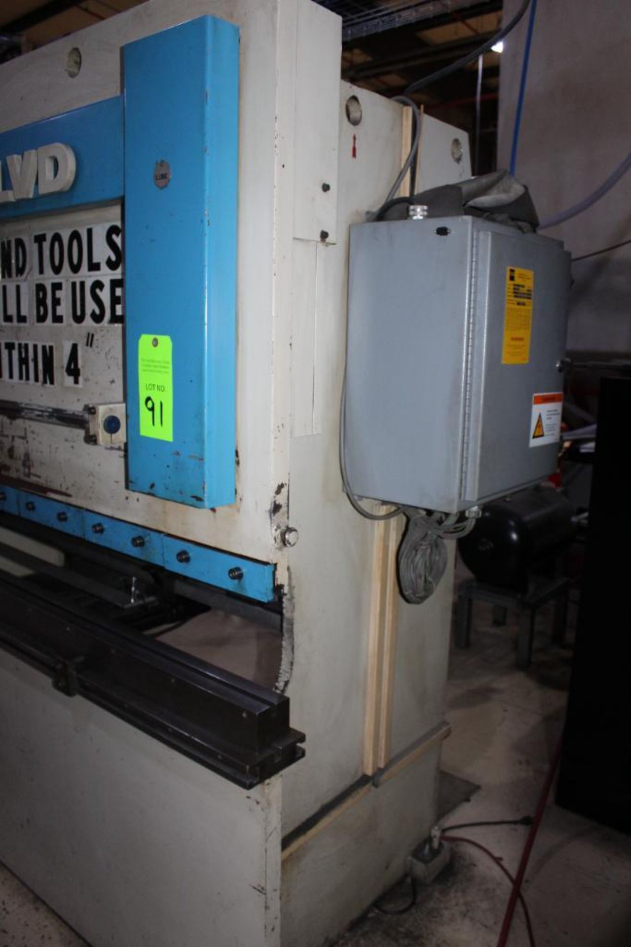 1993 LVD Hydraulic Press Brake Model 45JS06 With Hurco AutoBend 7 CNC Back Gage - Image 14 of 16