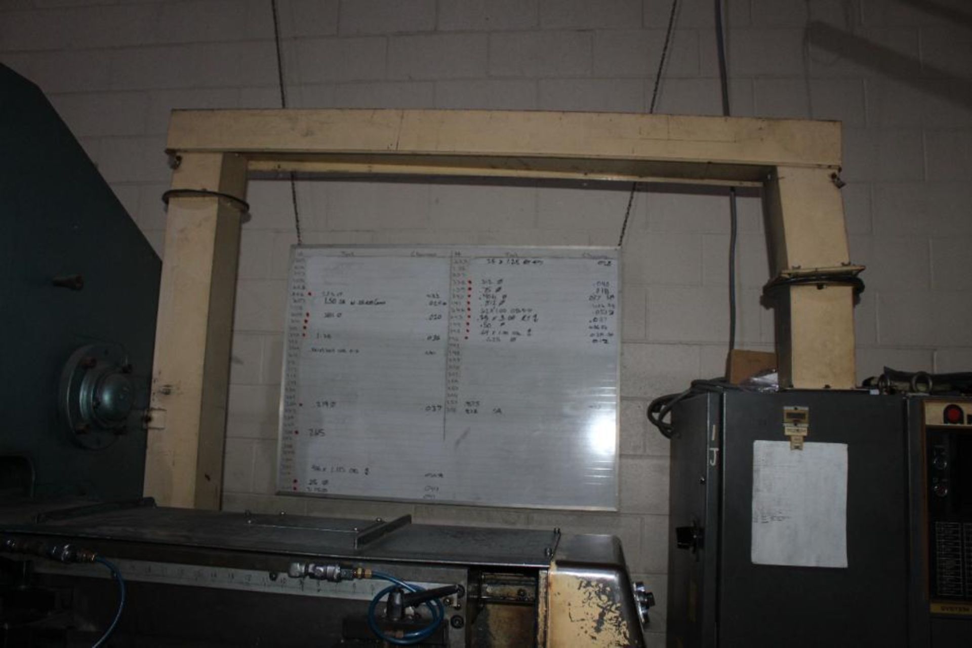 1983 Amada Vela II 30 Ton CNC Punch Press 305050 W/ Amada Fanuc-O System 6M CNC Control - Bild 15 aus 25