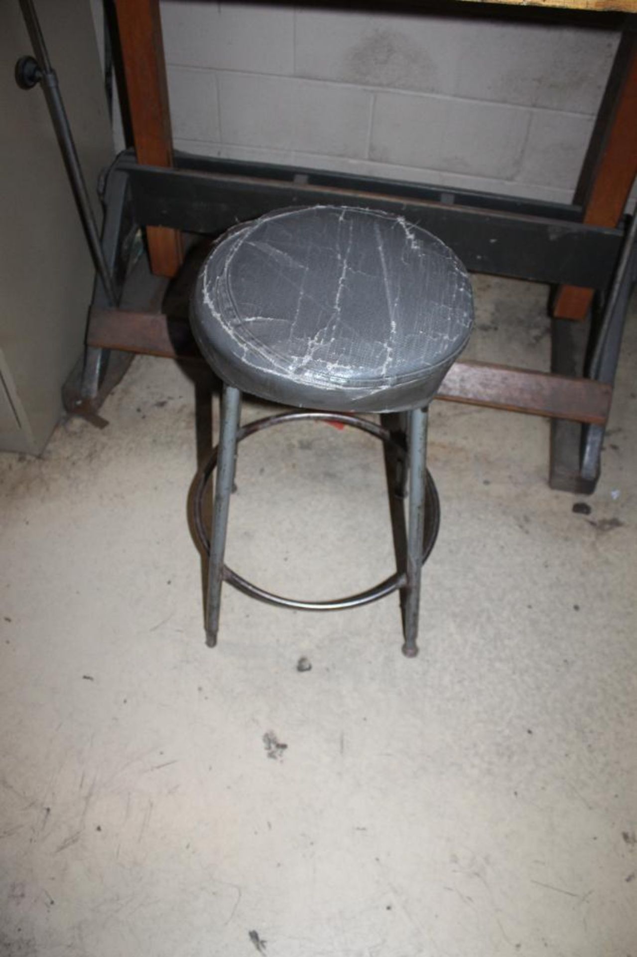 Lot of (4) Shop Stools - Image 4 of 6