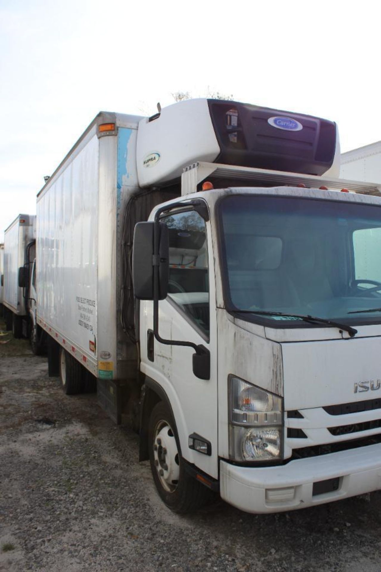 2017 ISUZU NPR DIESEL TRUCK - Image 4 of 45