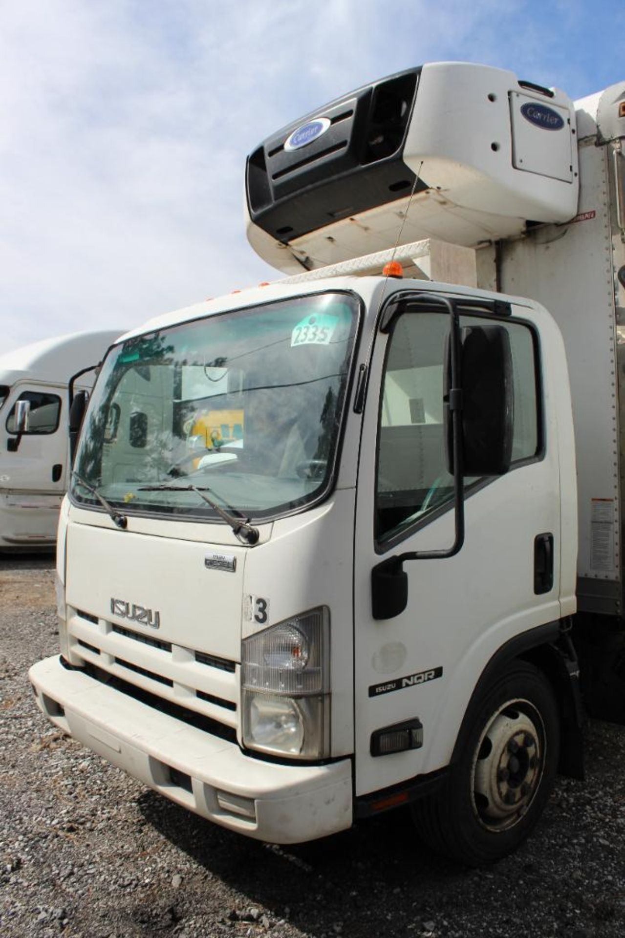 2015 ISUZU NQR DIESEL TRUCK - Image 38 of 41