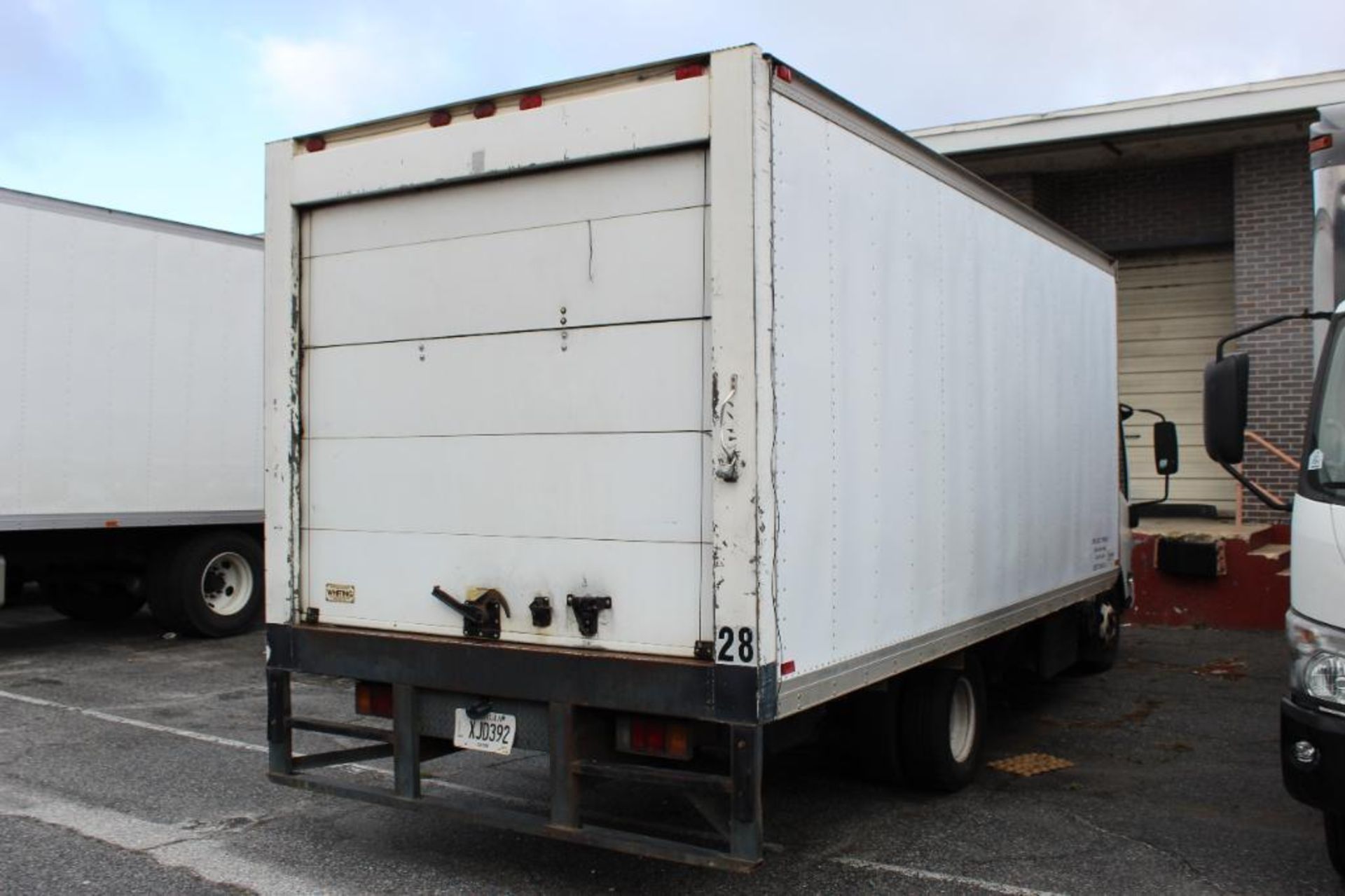 2017 Isuzu NQR Diesel Truck - Image 6 of 44