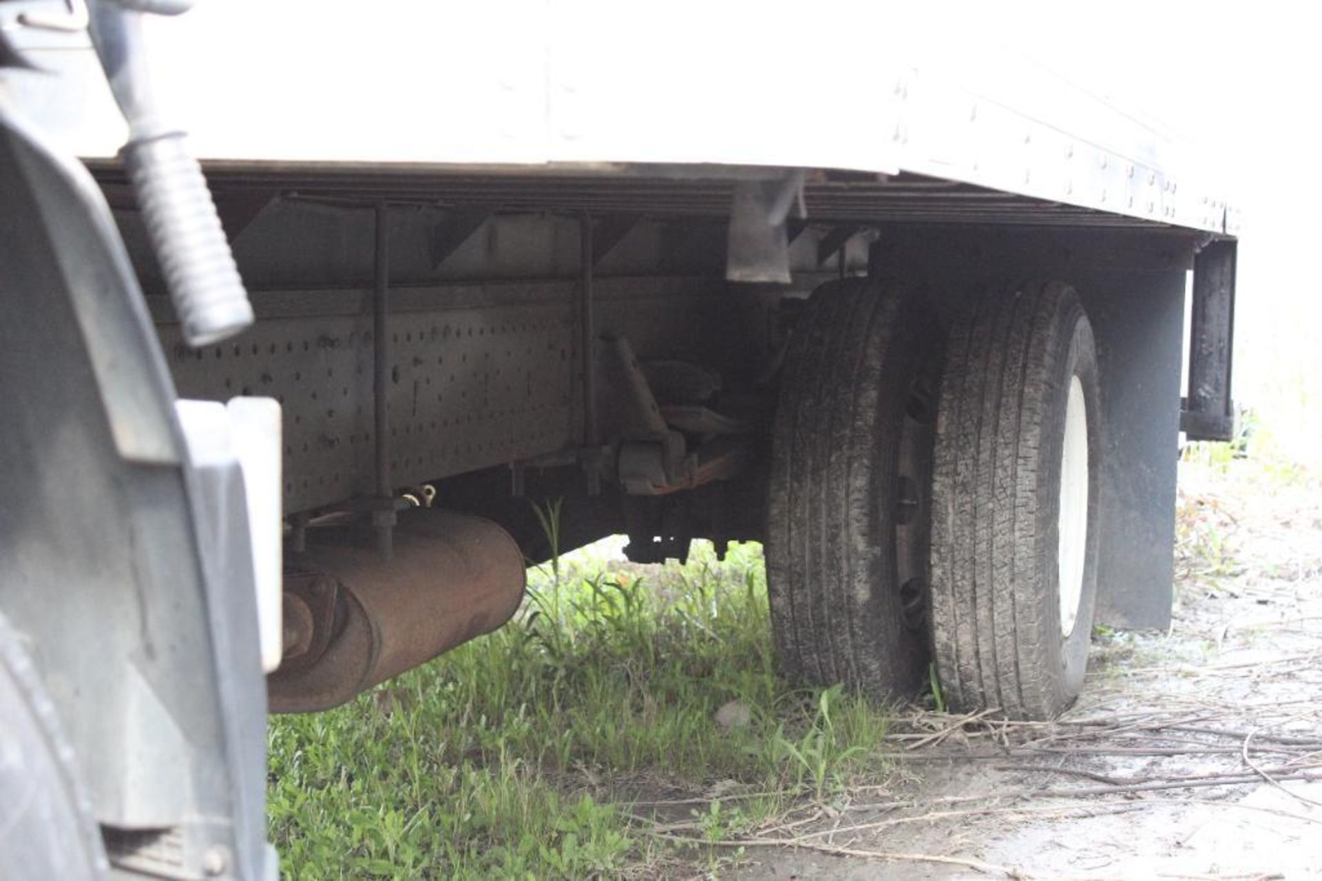 2012 ISUZU NPR DIESEL TRUCK - Image 15 of 37