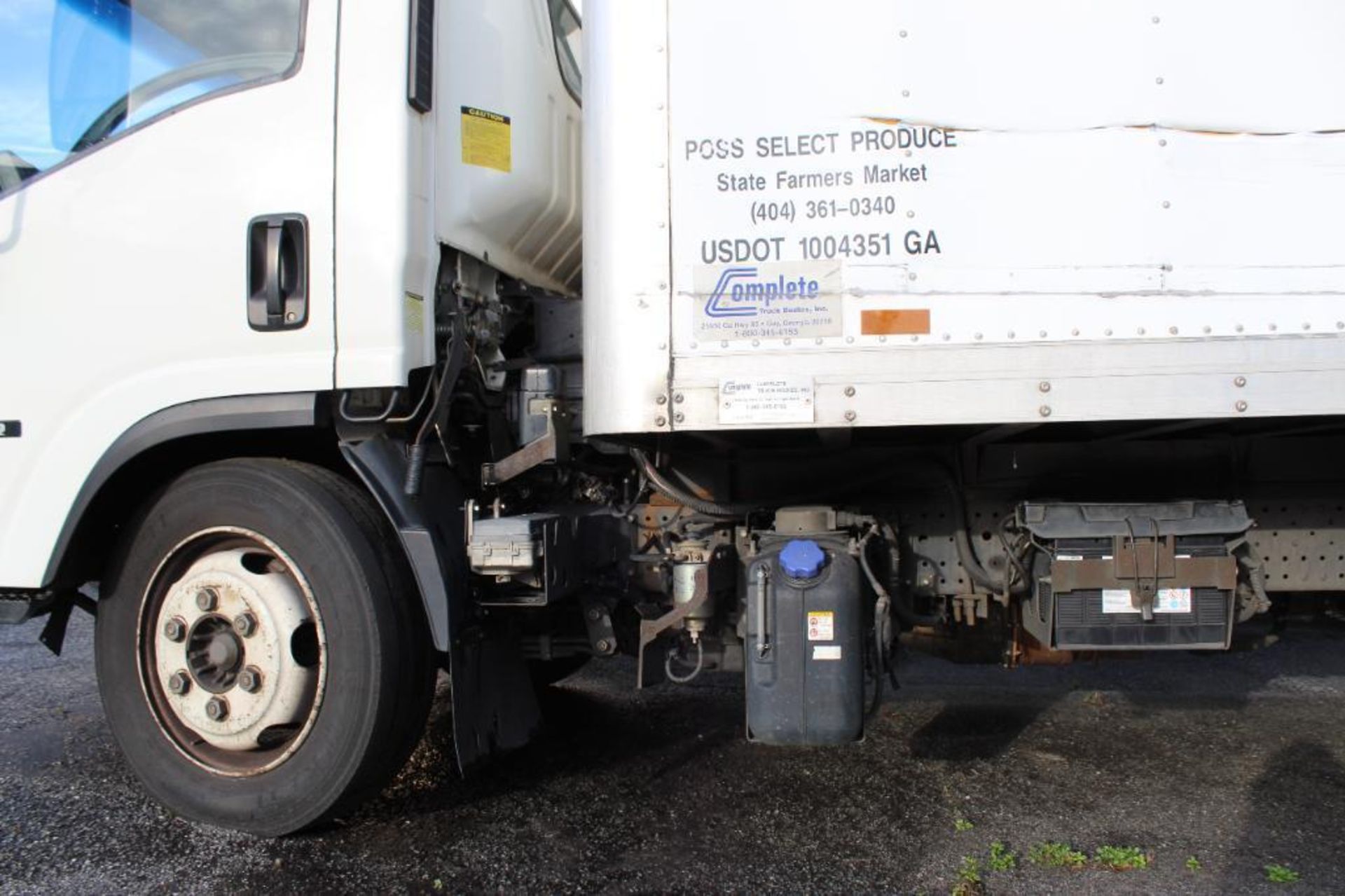 2015 Isuzu NQR Diesel Truck - Image 12 of 34