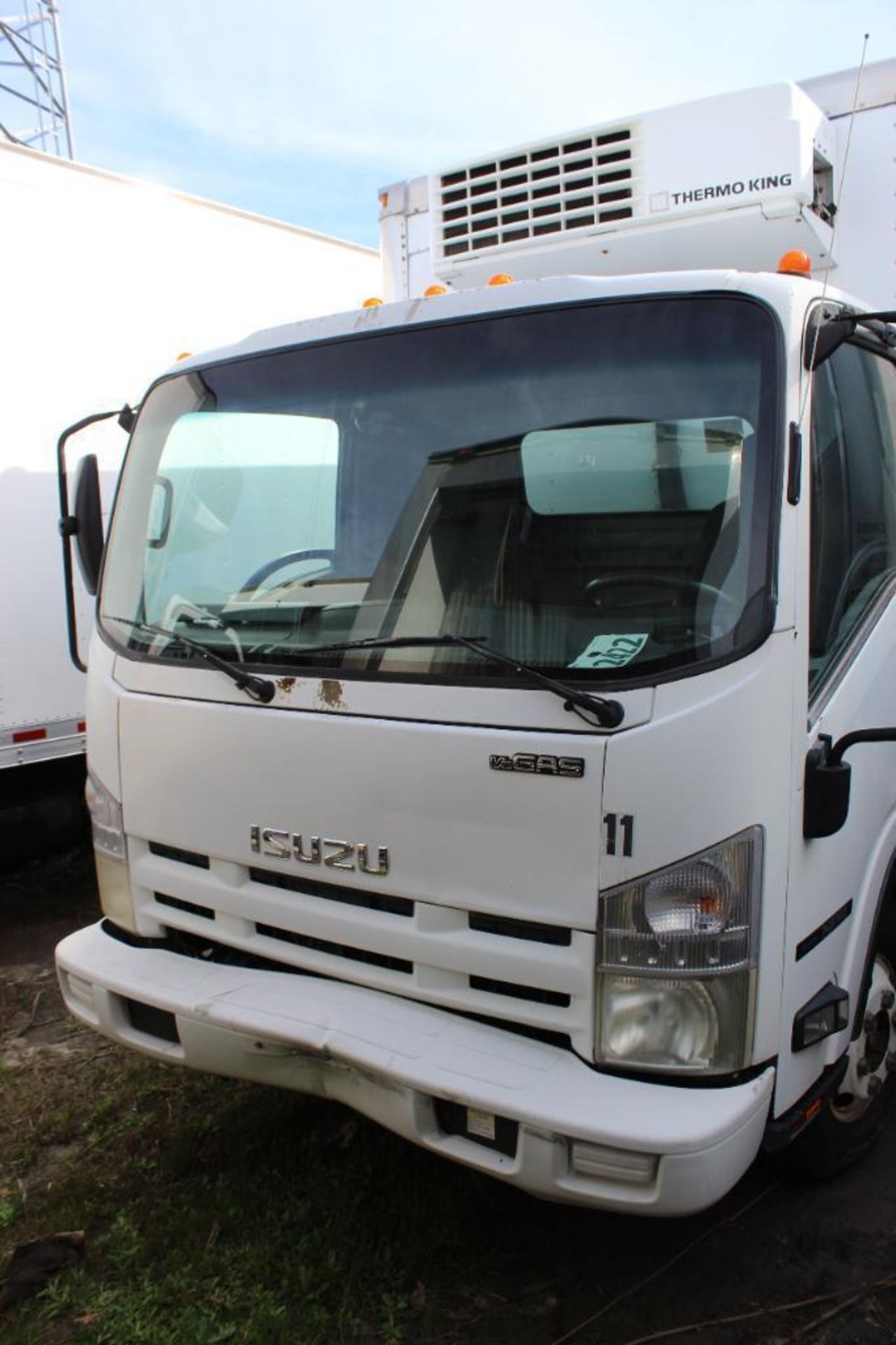 2012 ISUZU NPR DIESEL TRUCK - Image 6 of 37