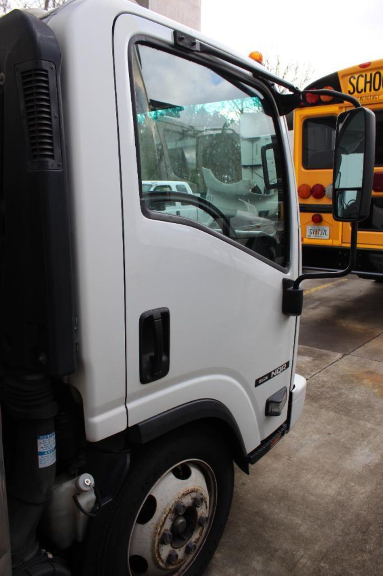 2015 Isuzu NQR Diesel Truck - Bild 38 aus 44