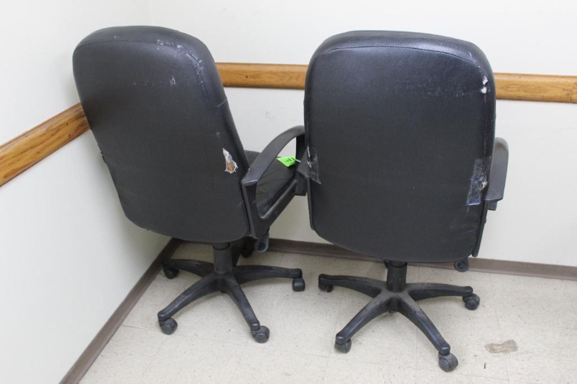 Lot of (2) Office Chairs - Image 3 of 3