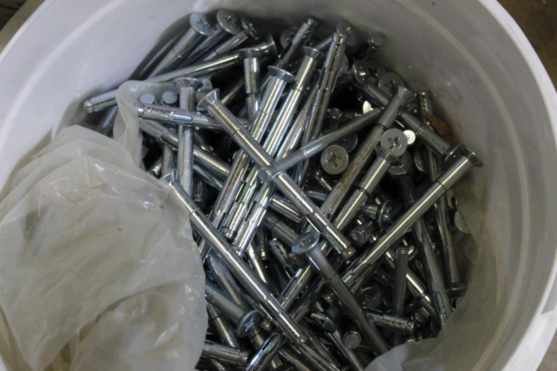 Lot of (4) Buckets of Hardware-Lag Screw Anchors - Image 4 of 6