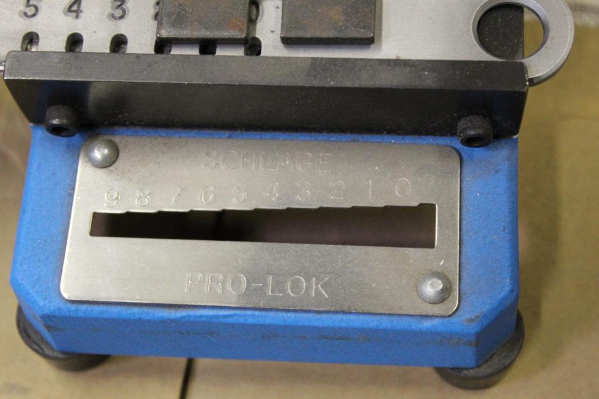 Pro-Lok Blue Punch BP201 Key Machine - Image 5 of 5