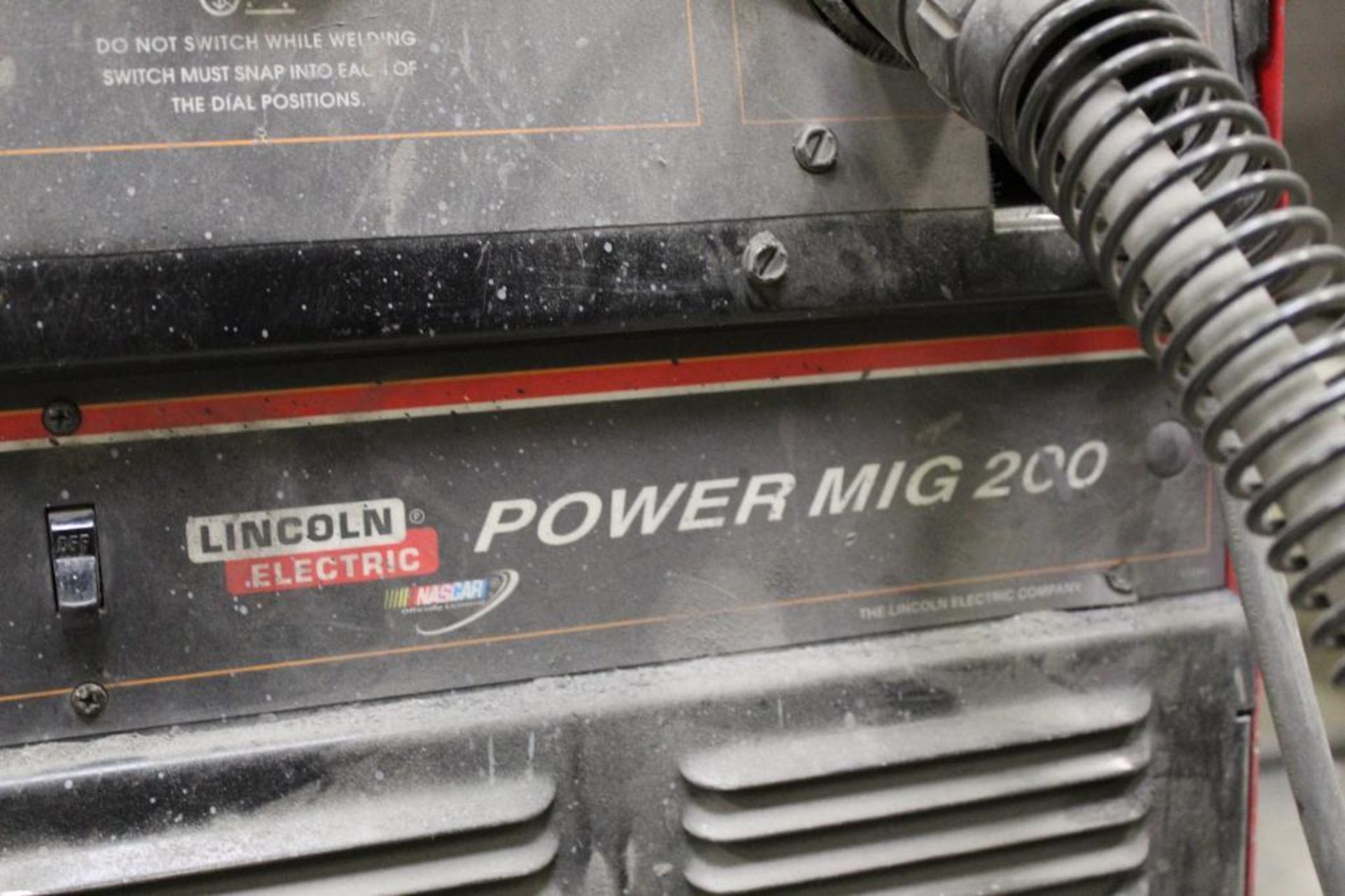 Lincoln Electric Power Mig 200 Welder 220V - Image 3 of 5