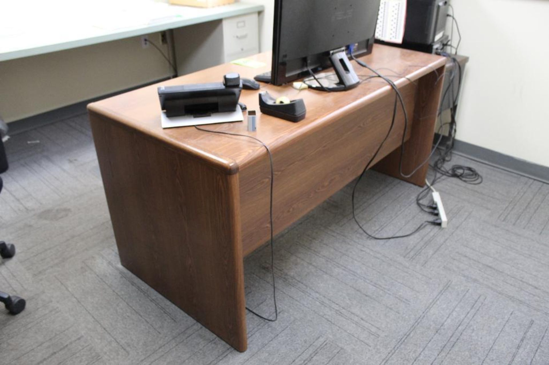 Office Desk (Desk Only) - Image 2 of 3
