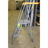 Cosco 3' Ladder