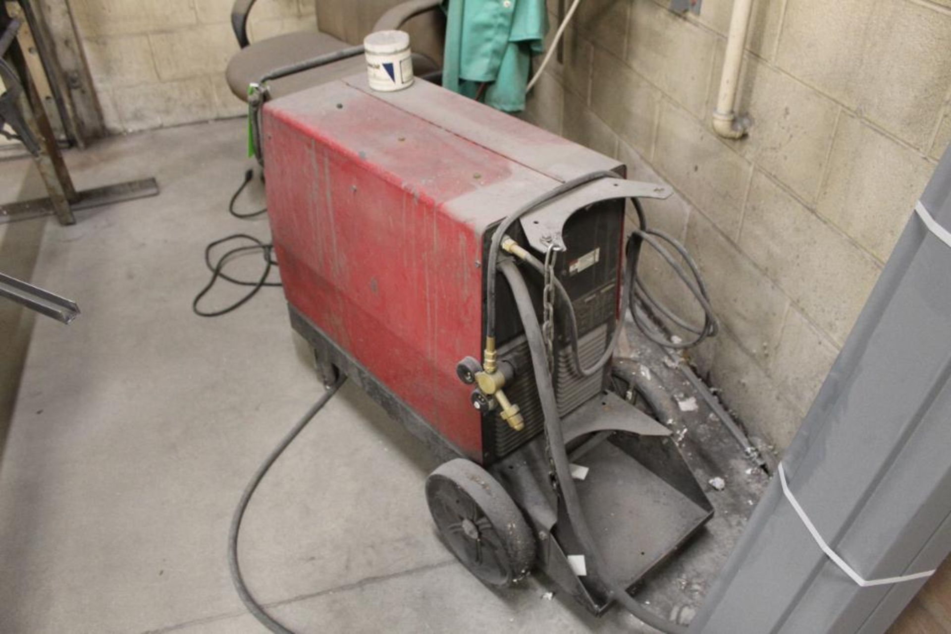 Lincoln Electric Wirematic 255 Welder 220V - Image 4 of 5