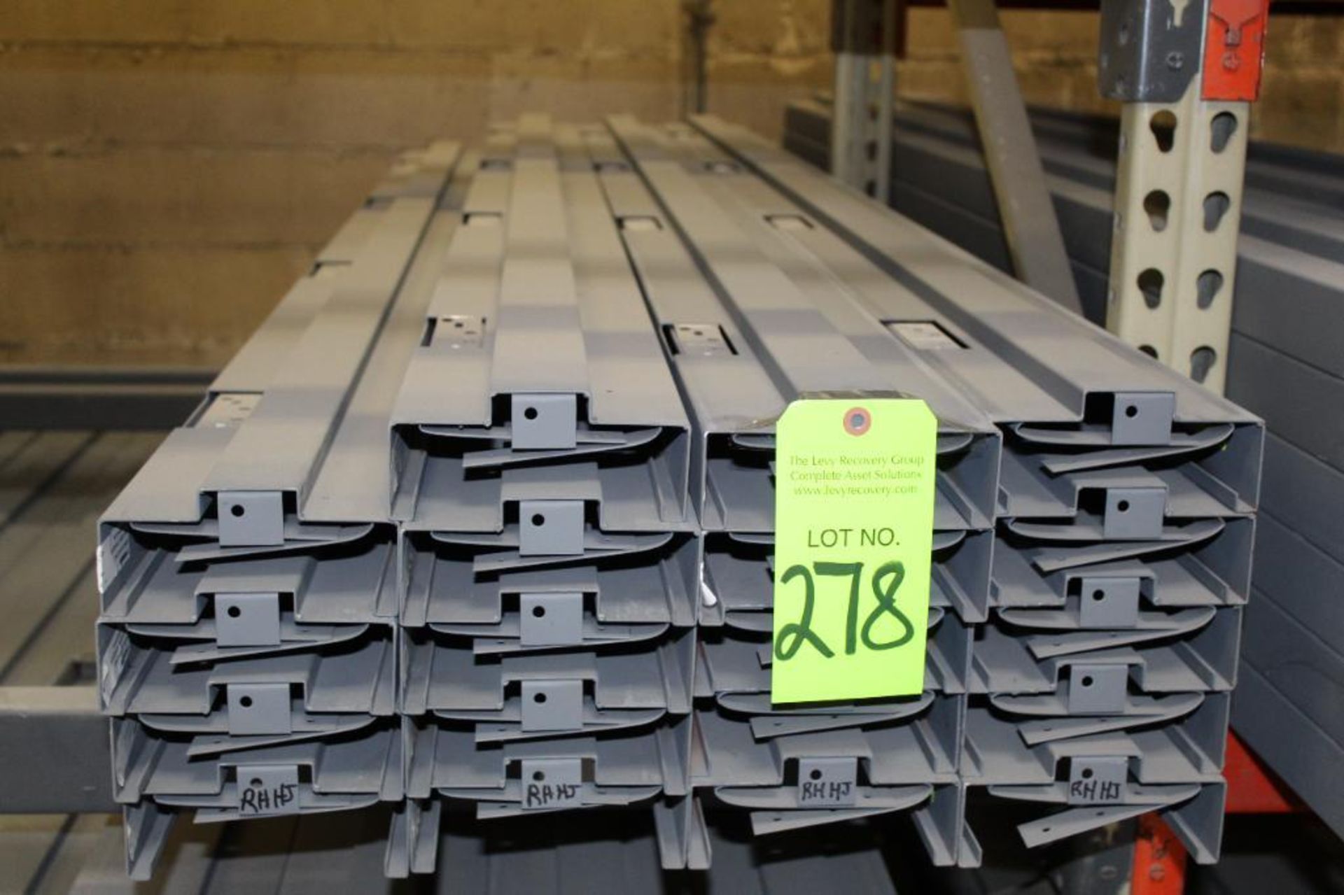 Lot of (19) Pioneer Drywall 8' Jamb Height 4-7/8" Throat Right Hand Hinge Door Jambs - Image 2 of 4