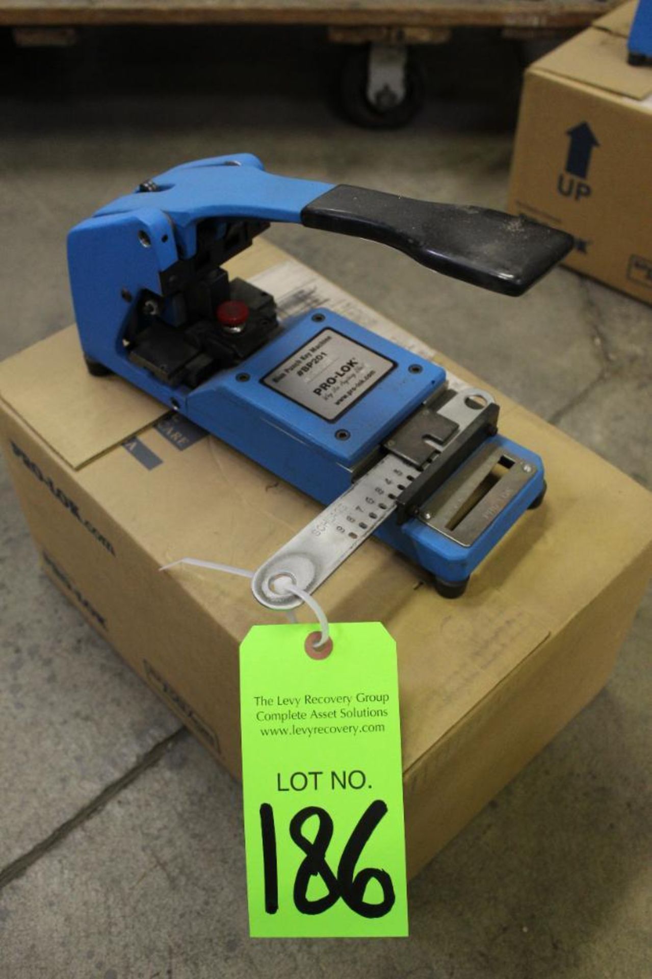 Pro-Lok Blue Punch BP201 Key Machine - Image 3 of 5