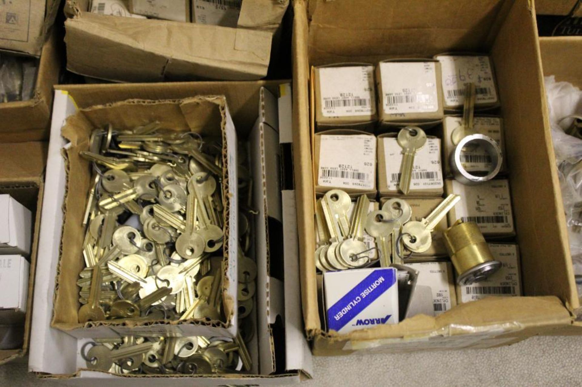 Lot of (8) Boxes of Assorted Yale Cylinders and Cores w/ Blank Keys - Image 2 of 12